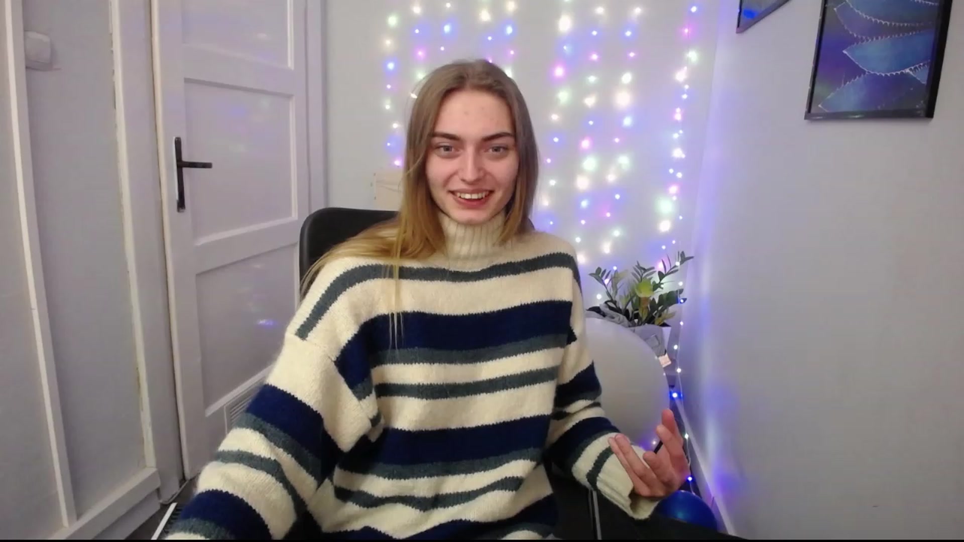Gallery image thumbnail from PersonYouNeed's myfreecams stream on, 01/05/2023, 17:23 image 16 of 20