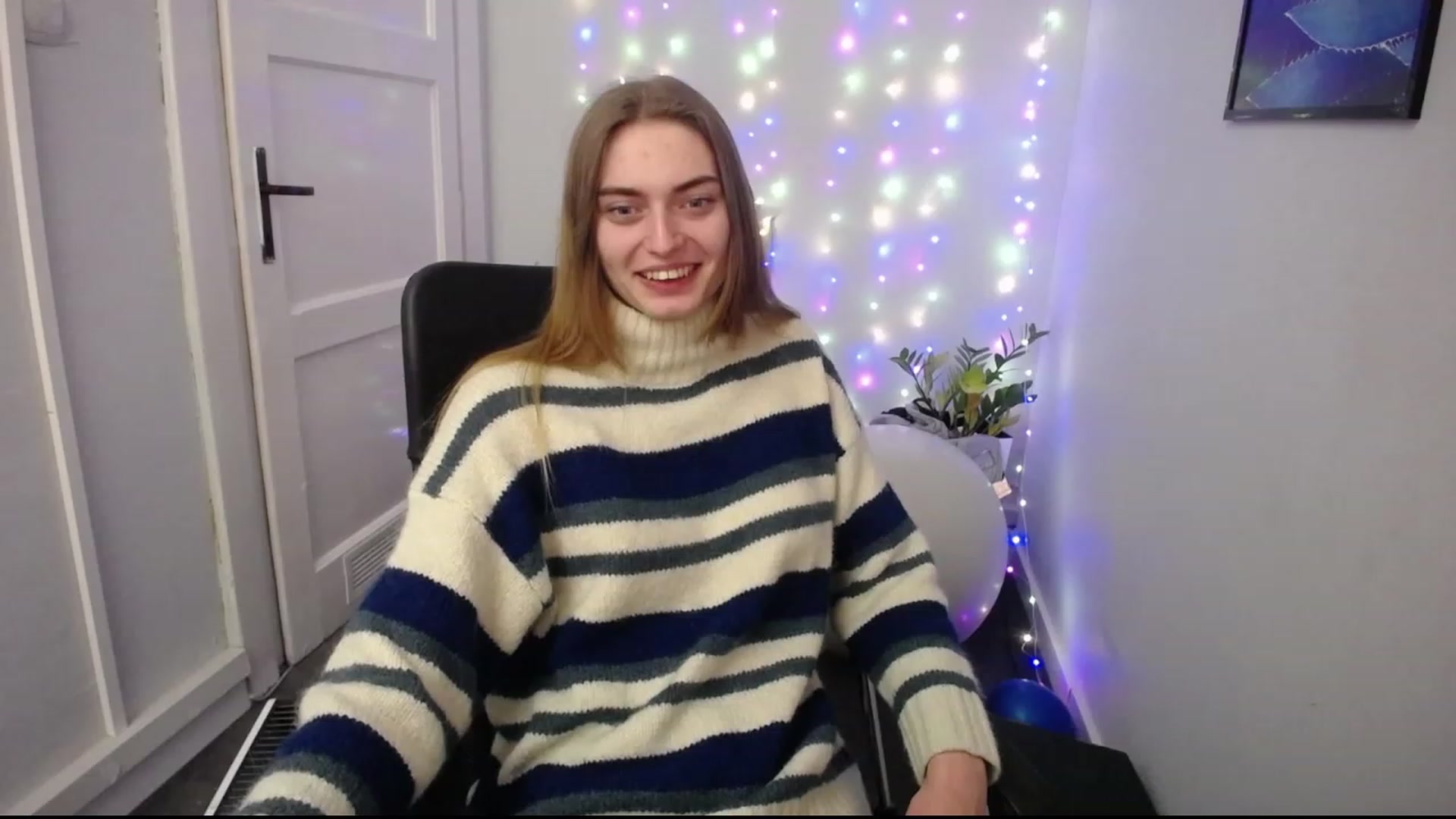 Gallery image thumbnail from PersonYouNeed's myfreecams stream on, 01/05/2023, 17:23 image 13 of 20