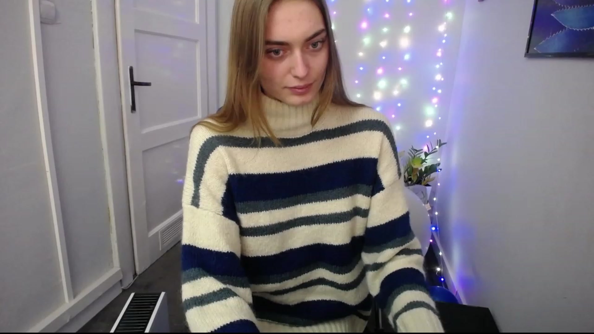 Gallery image thumbnail from PersonYouNeed's myfreecams stream on, 01/09/2023, 16:56 image 11 of 20