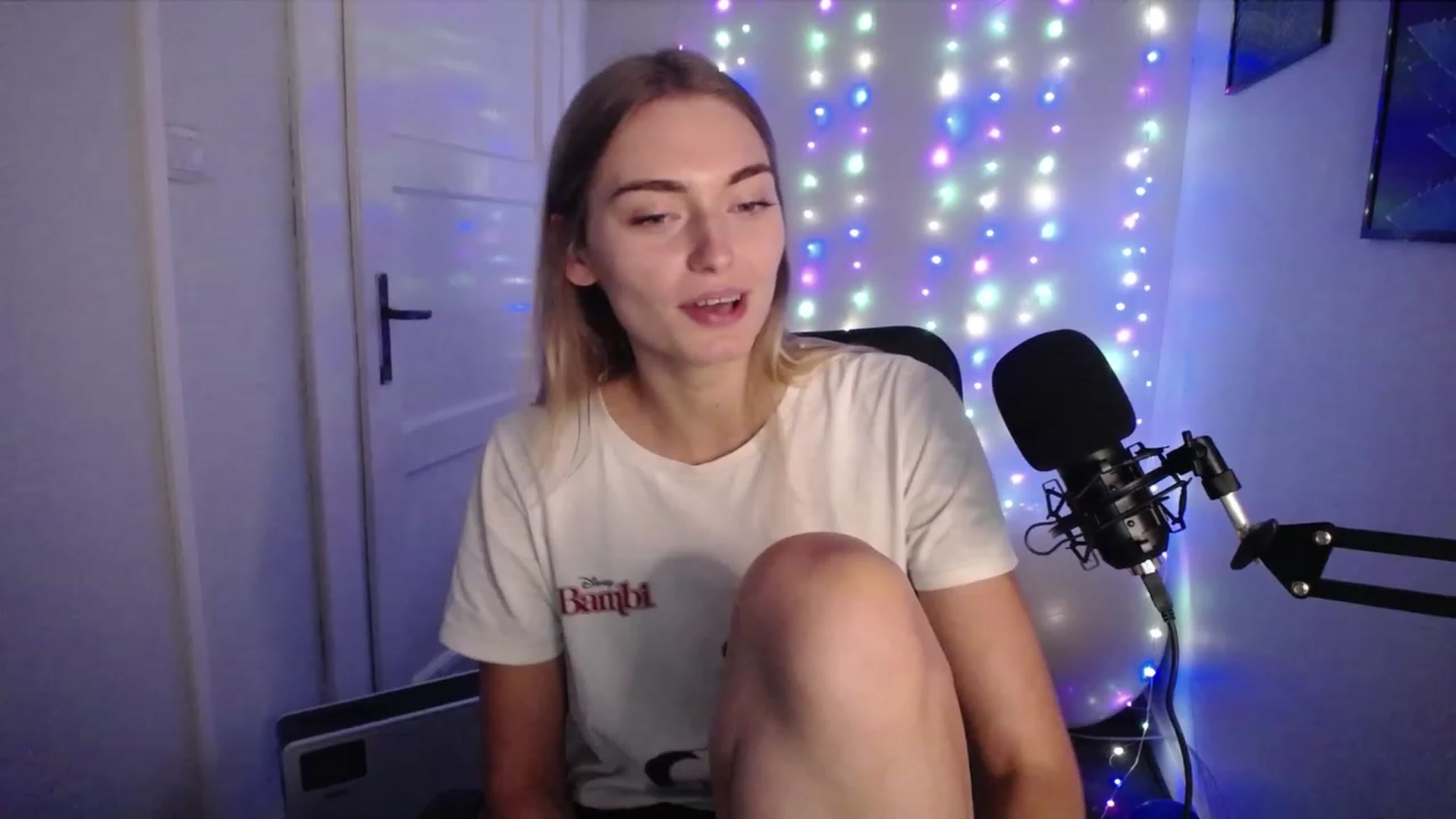 Gallery image thumbnail from PersonYouNeed's myfreecams stream on, 08/31/2023, 13:10 image 20 of 20