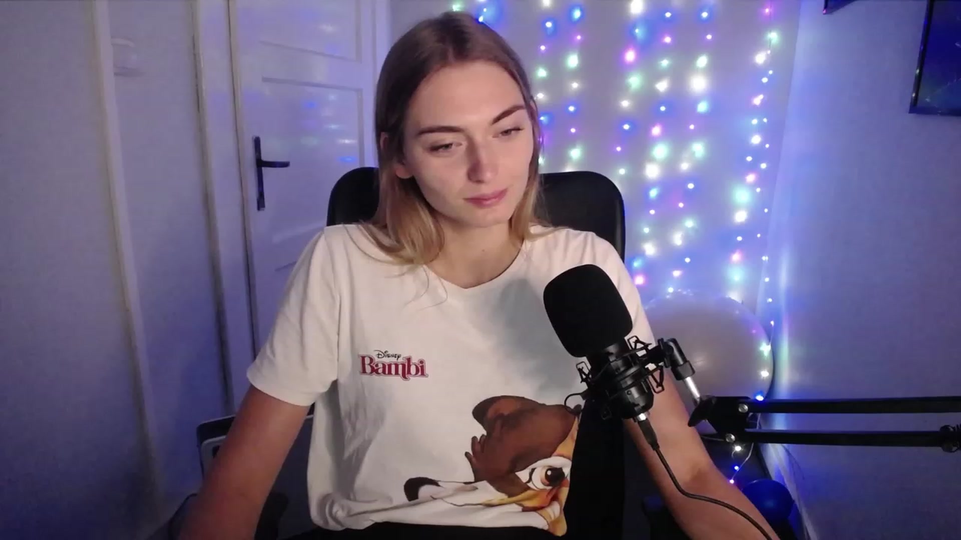 Gallery image thumbnail from PersonYouNeed's myfreecams stream on, 08/31/2023, 13:10 image 2 of 20