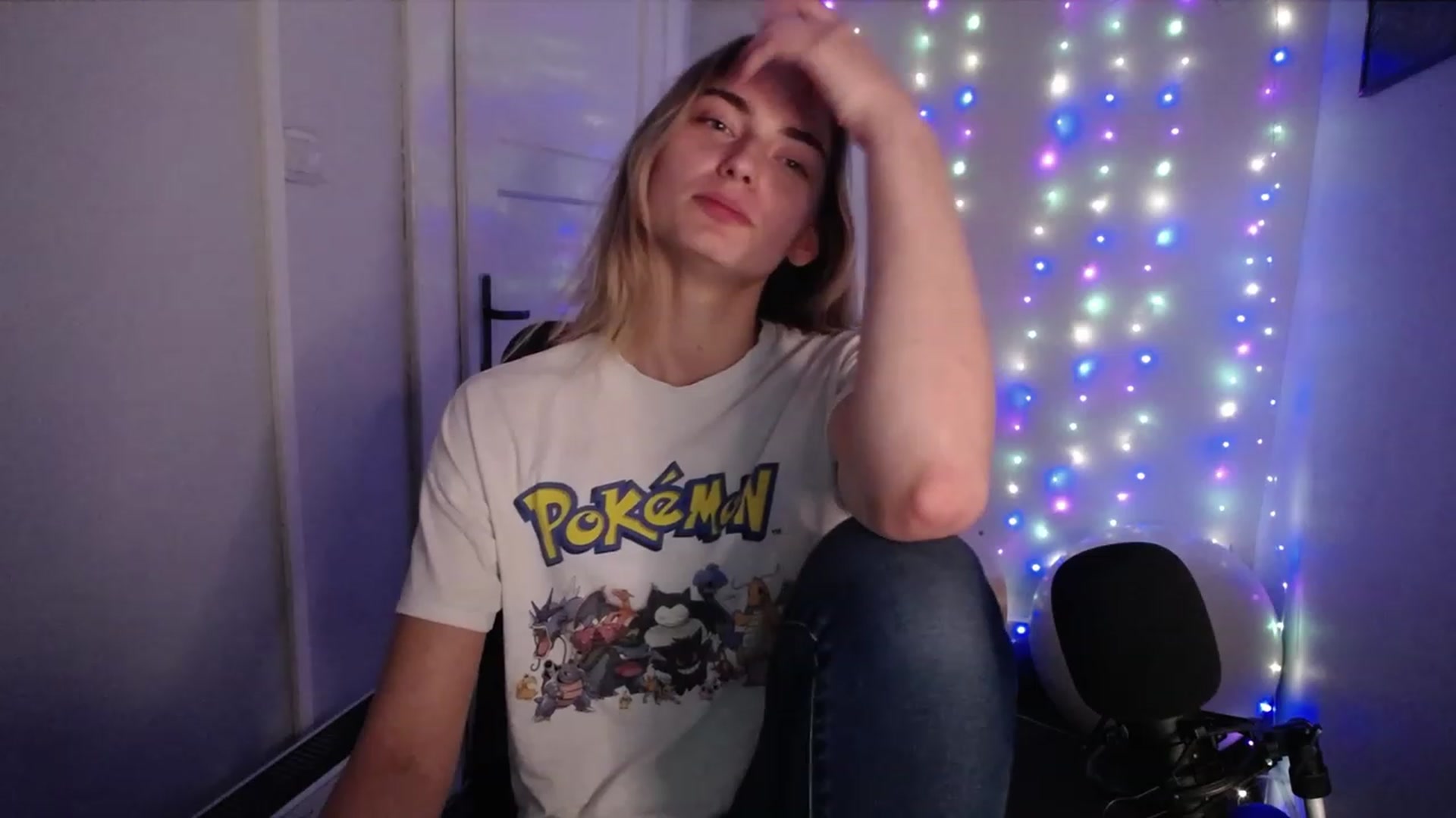 Gallery image thumbnail from PersonYouNeed's myfreecams stream on, 09/28/2023, 12:38 image 15 of 20