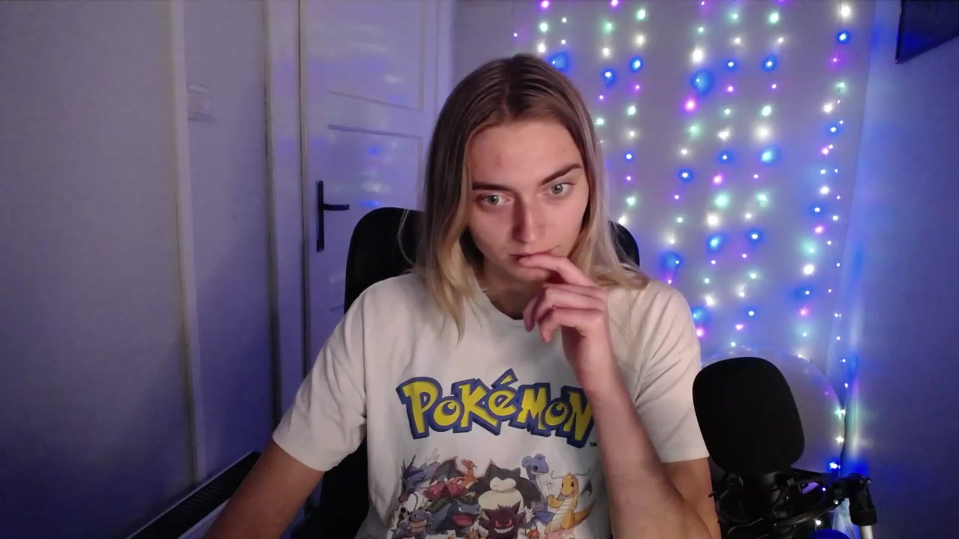Gallery image thumbnail from PersonYouNeed's myfreecams stream on, 09/28/2023, 12:38 image 7 of 20