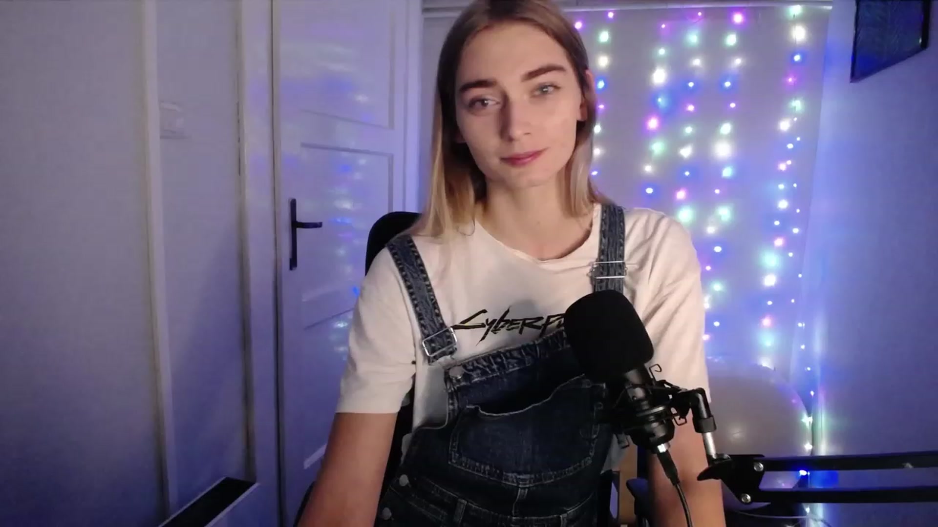 Gallery image thumbnail from PersonYouNeed's myfreecams stream on, 10/06/2023, 13:04 image 2 of 20