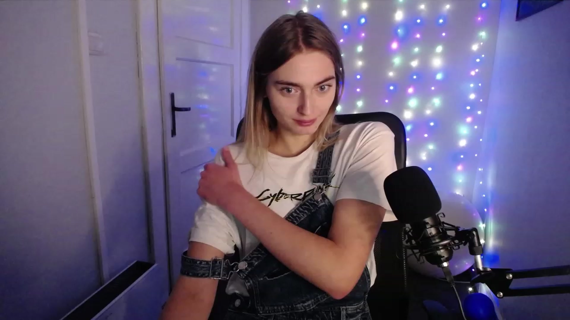 Gallery image thumbnail from PersonYouNeed's myfreecams stream on, 10/09/2023, 12:47 image 19 of 20