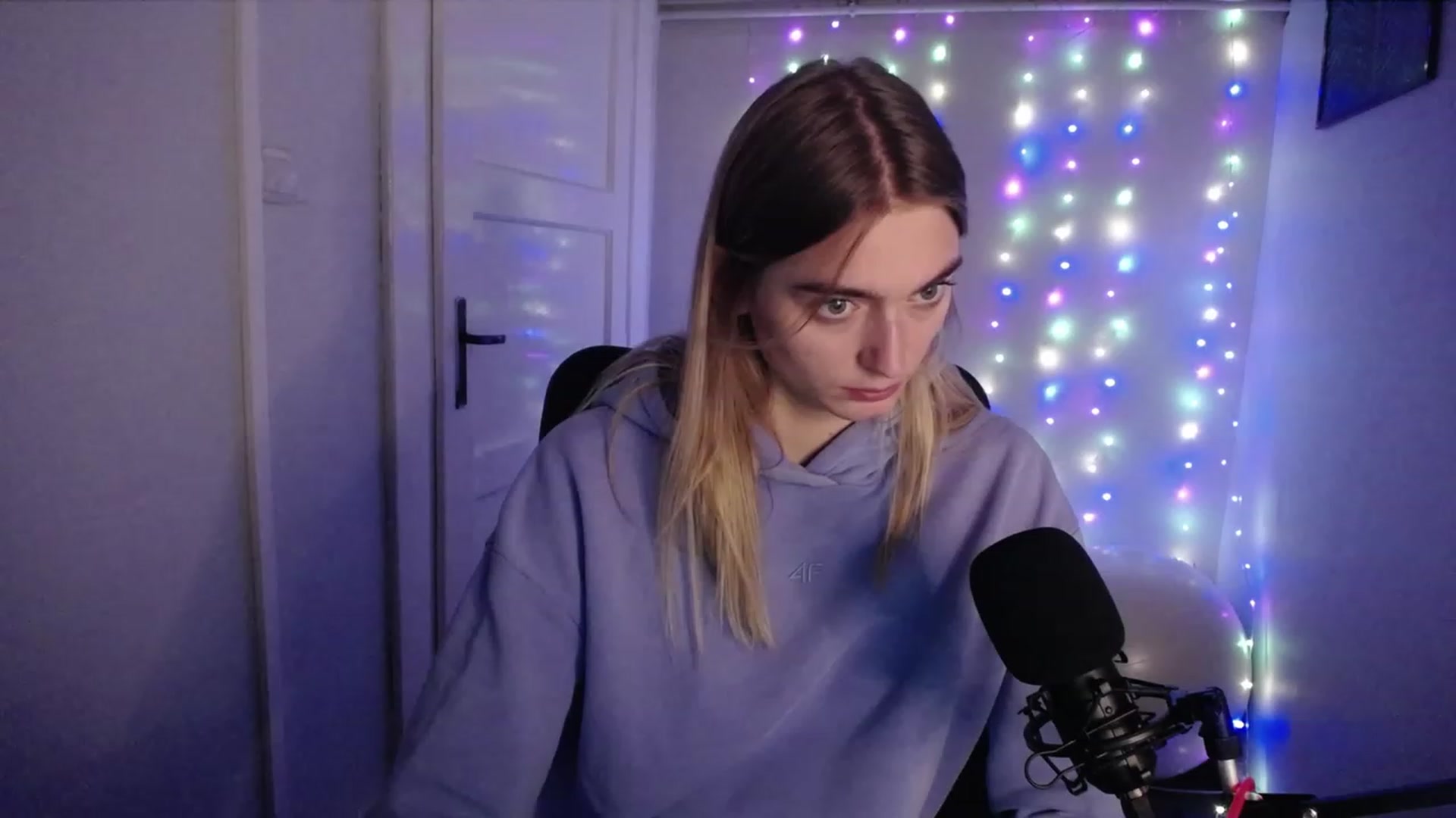 Gallery image thumbnail from PersonYouNeed's myfreecams stream on, 10/10/2023, 08:58 image 7 of 20