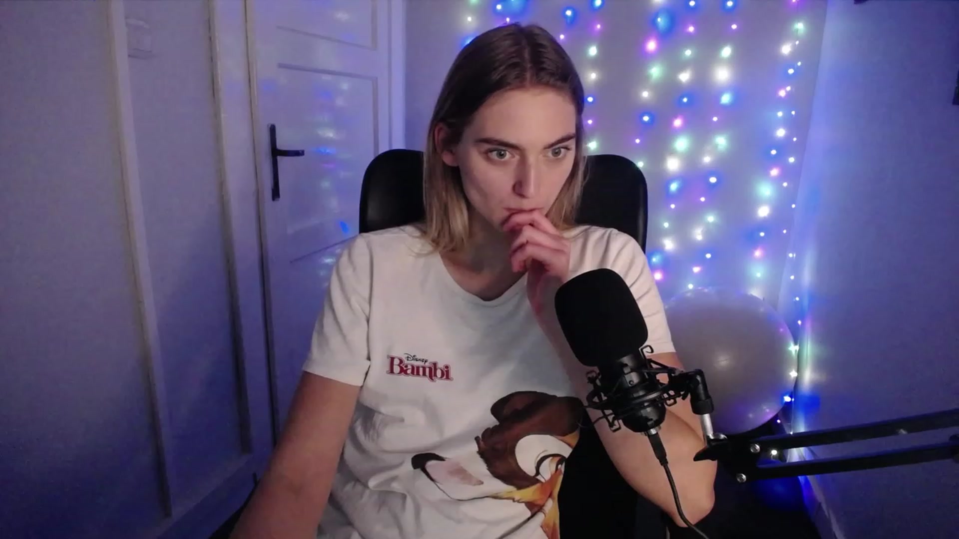 Gallery image thumbnail from PersonYouNeed's myfreecams stream on, 10/11/2023, 14:18 image 7 of 20