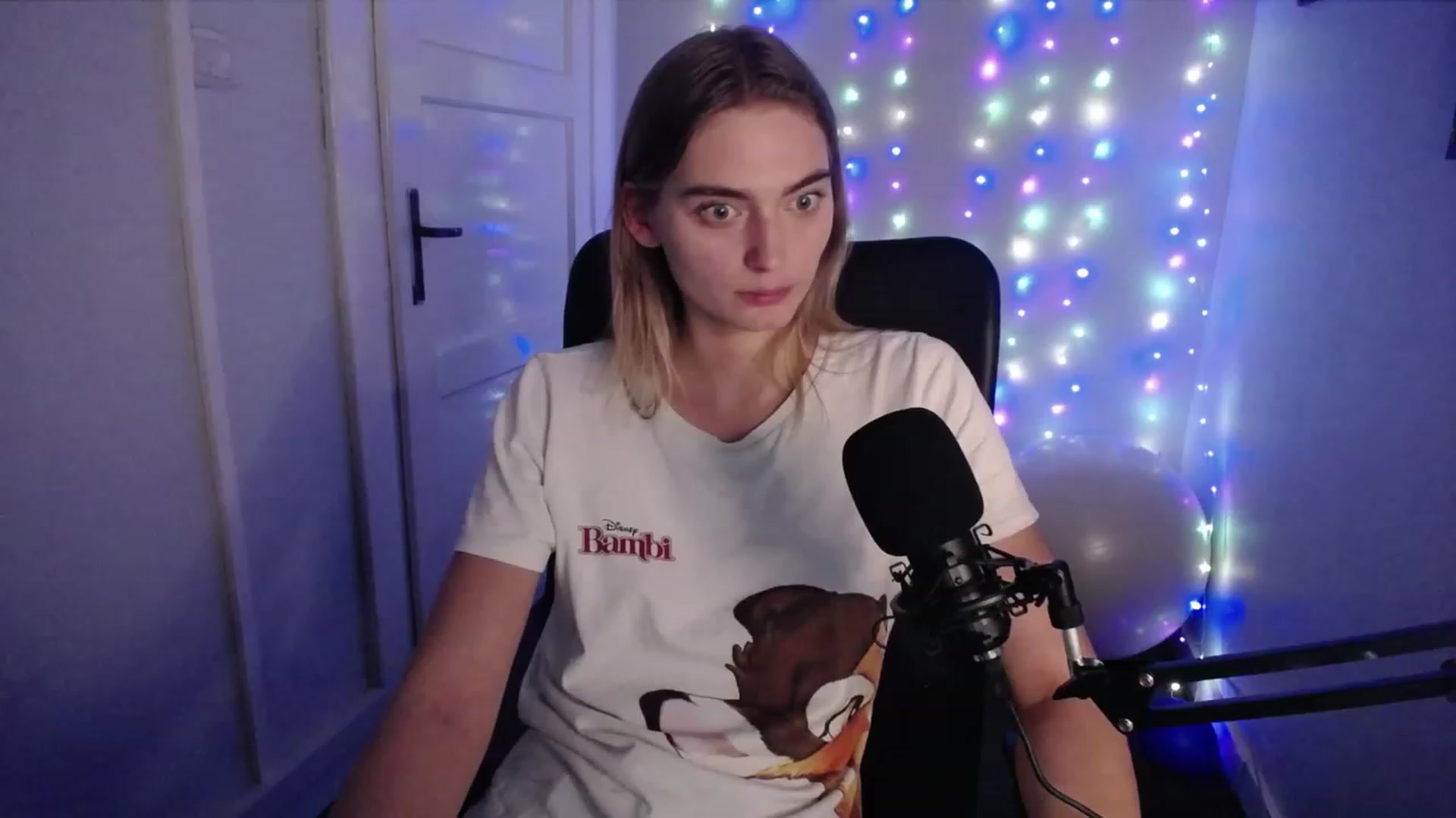 Gallery image thumbnail from PersonYouNeed's myfreecams stream on, 10/11/2023, 14:18 image 16 of 20