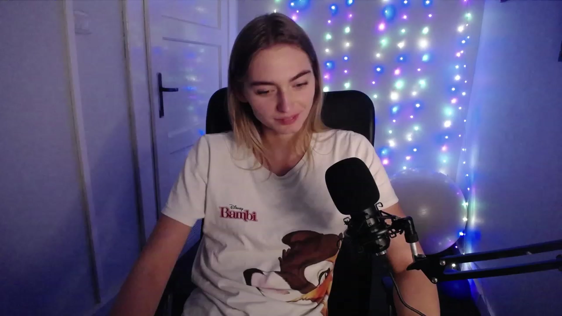Gallery image thumbnail from PersonYouNeed's myfreecams stream on, 10/11/2023, 14:18 image 20 of 20