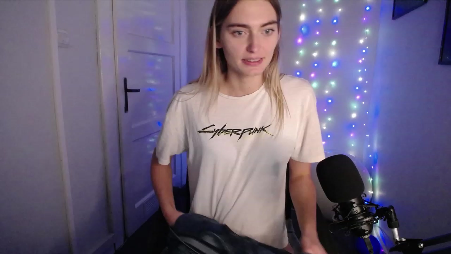 Gallery image thumbnail from PersonYouNeed's myfreecams stream on, 10/12/2023, 14:35 image 4 of 20