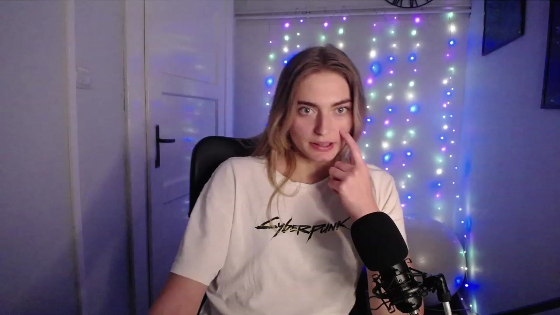 Gallery image thumbnail from PersonYouNeed's myfreecams stream on, 10/13/2023, 14:29 image 3 of 20