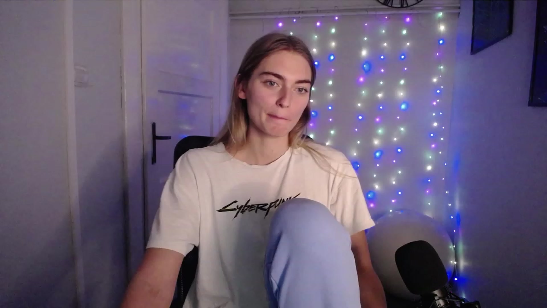 Gallery image thumbnail from PersonYouNeed's myfreecams stream on, 10/13/2023, 14:29 image 8 of 20