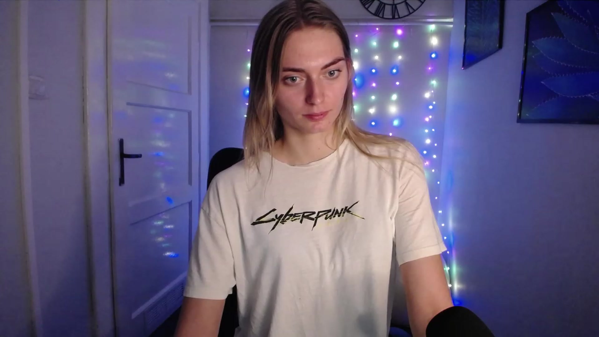 Gallery image thumbnail from PersonYouNeed's myfreecams stream on, 10/18/2023, 14:25 image 19 of 20