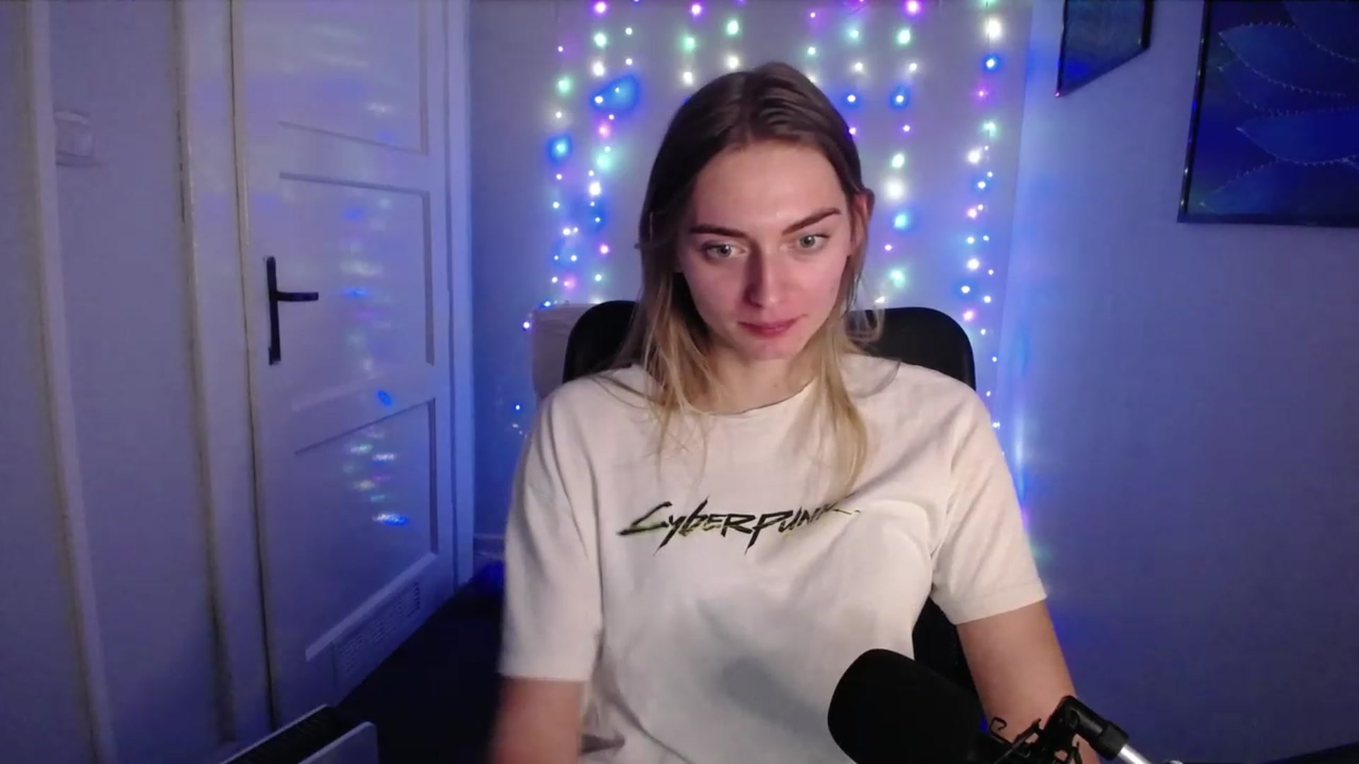 Gallery image thumbnail from PersonYouNeed's myfreecams stream on, 10/18/2023, 14:25 image 15 of 20