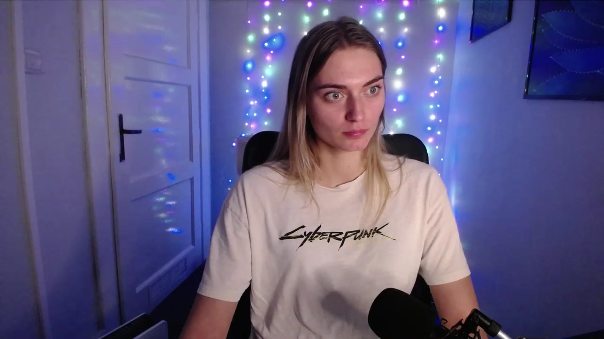 Gallery image thumbnail from PersonYouNeed's myfreecams stream on, 10/18/2023, 14:25 image 2 of 20