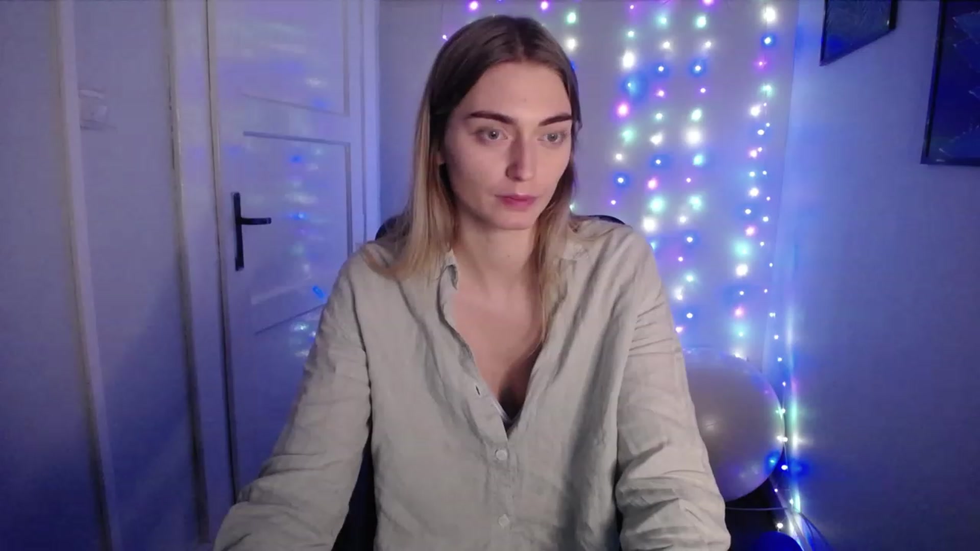 Gallery image thumbnail from PersonYouNeed's myfreecams stream on, 10/23/2023, 15:33 image 11 of 20