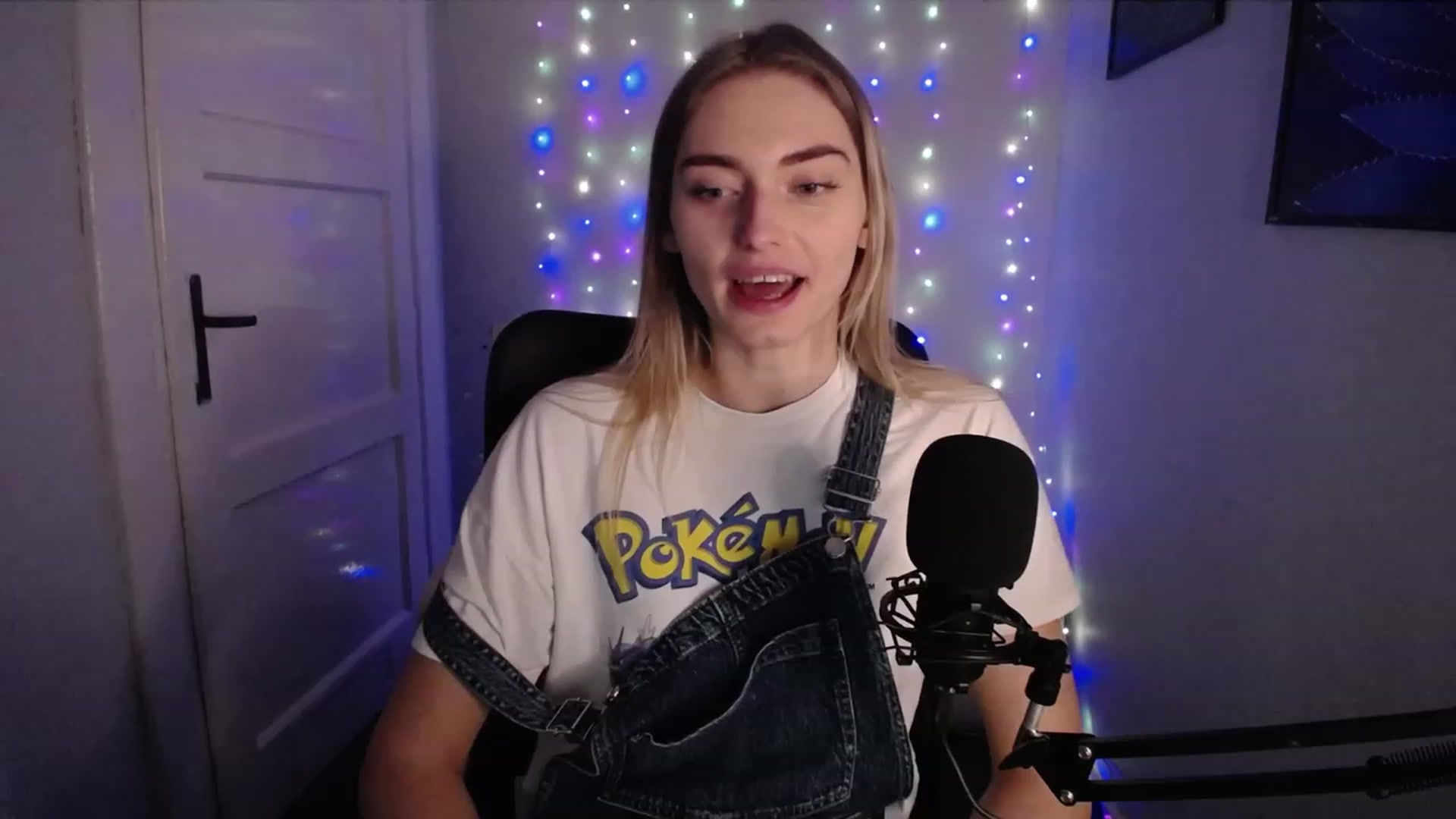 Gallery image thumbnail from PersonYouNeed's myfreecams stream on, 11/06/2023, 14:23 image 3 of 20