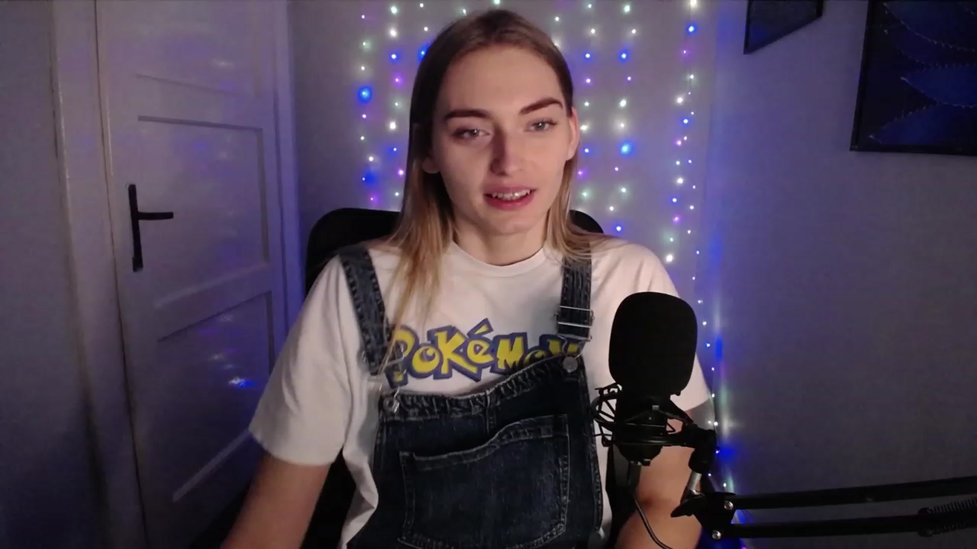 Gallery image thumbnail from PersonYouNeed's myfreecams stream on, 11/06/2023, 14:23 image 1 of 20
