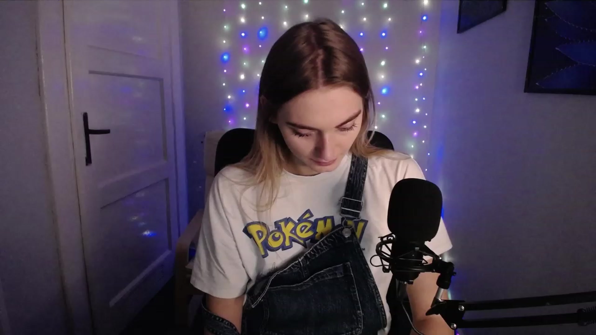 Gallery image thumbnail from PersonYouNeed's myfreecams stream on, 11/06/2023, 14:23 image 5 of 20