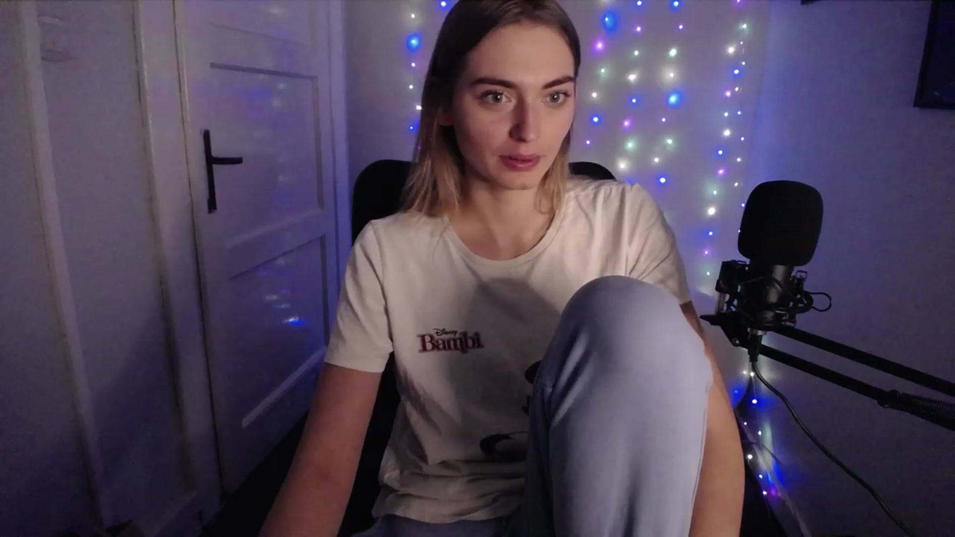 Gallery image thumbnail from PersonYouNeed's myfreecams stream on, 11/17/2023, 13:51 image 5 of 20