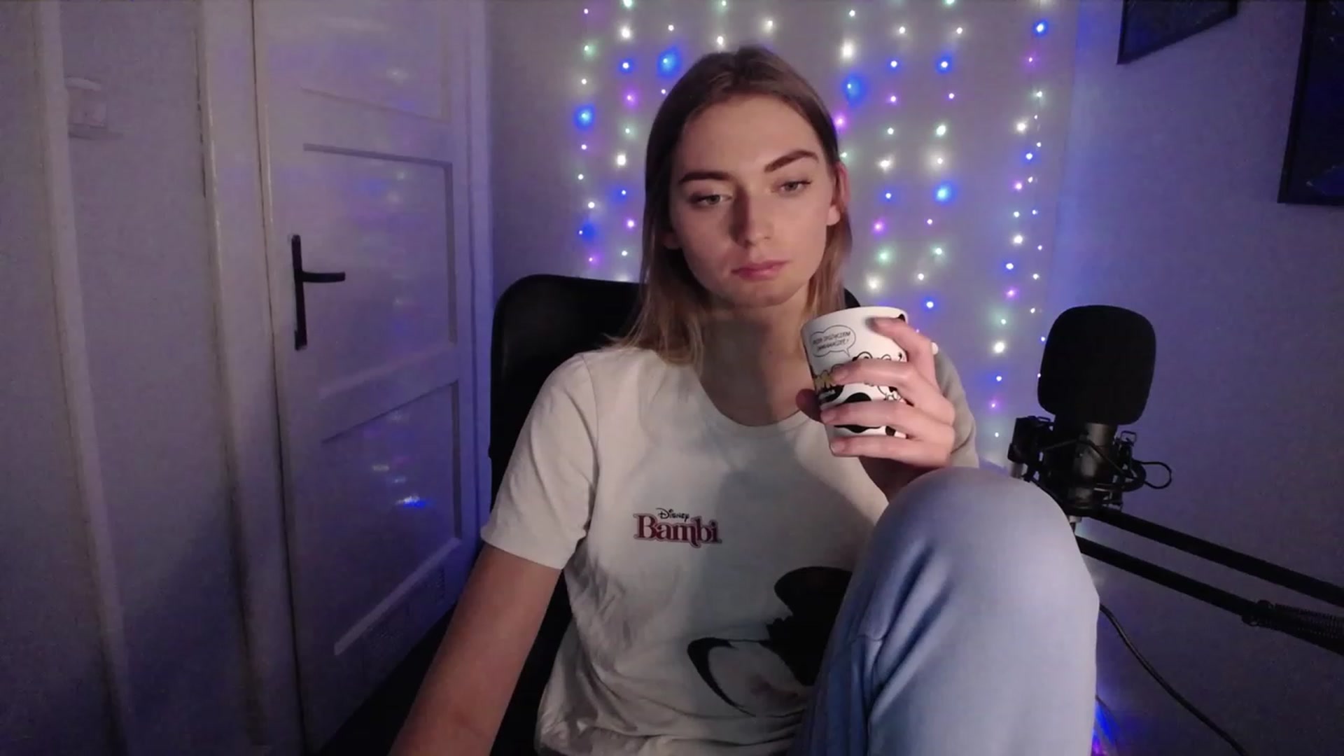 Gallery image thumbnail from PersonYouNeed's myfreecams stream on, 11/17/2023, 13:51 image 7 of 20