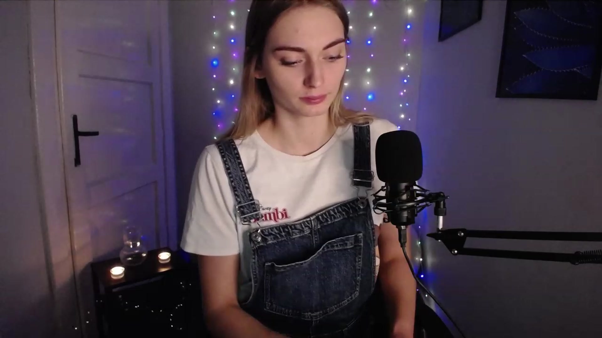 Gallery image thumbnail from PersonYouNeed's myfreecams stream on, 11/21/2023, 11:23 image 6 of 20