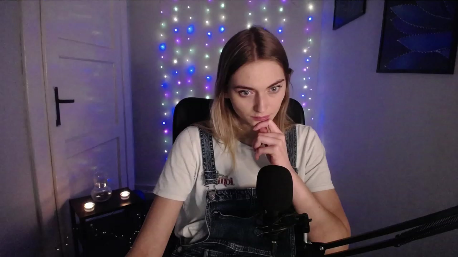 Gallery image thumbnail from PersonYouNeed's myfreecams stream on, 11/21/2023, 11:23 image 2 of 20