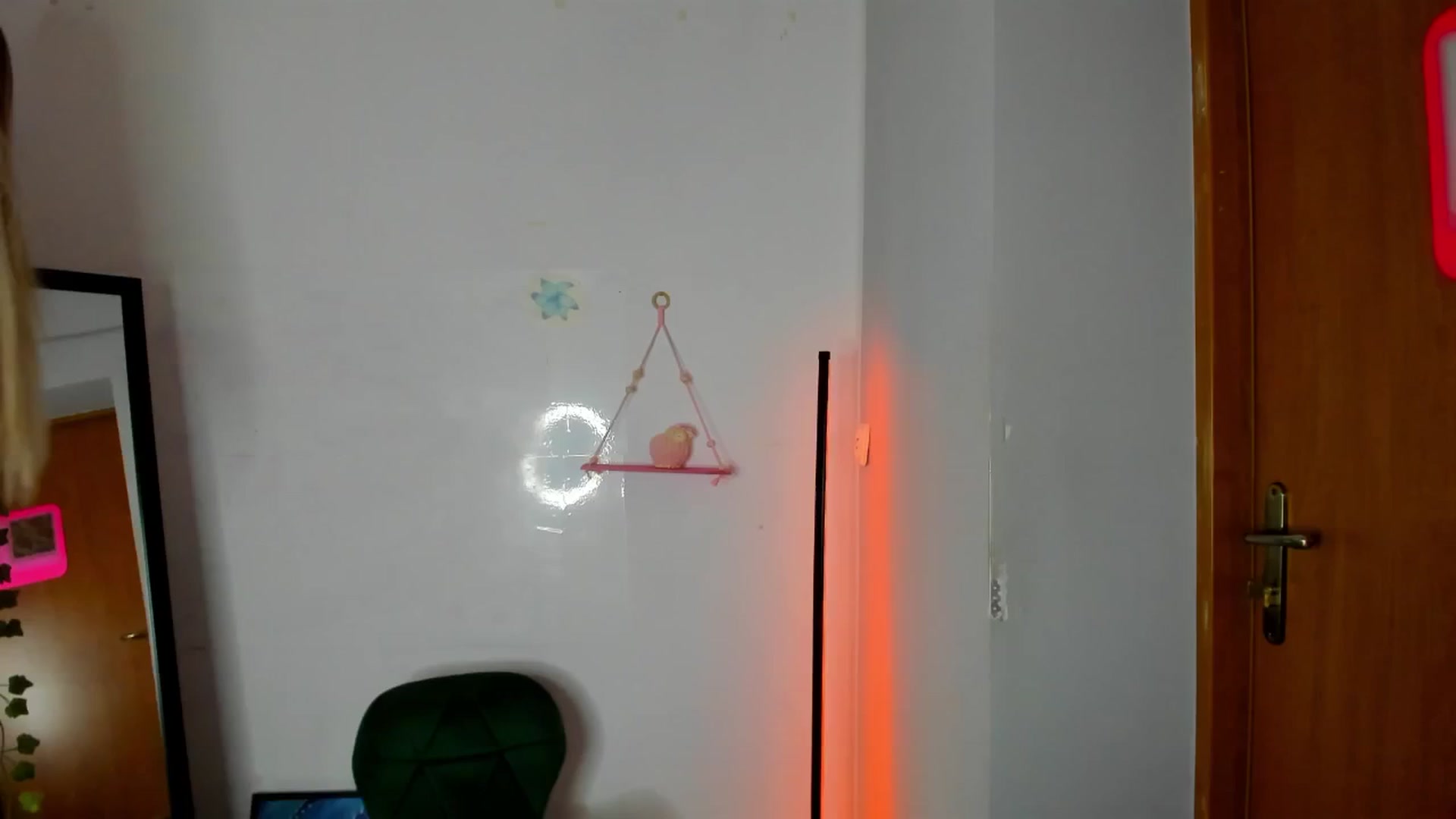 Gallery image thumbnail from PersonYouNeed's myfreecams stream on, 02/13/2026, 13:21 image 15 of 20