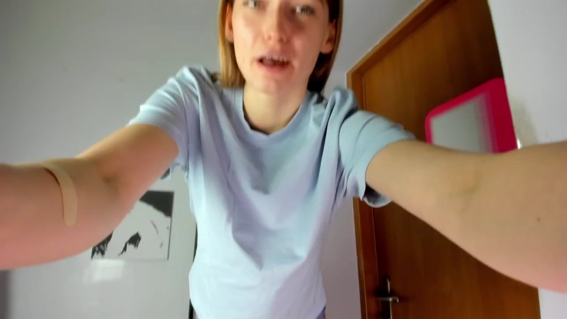 Gallery image thumbnail from PersonYouNeed's myfreecams stream on, 03/27/2026, 14:44 image 2 of 20