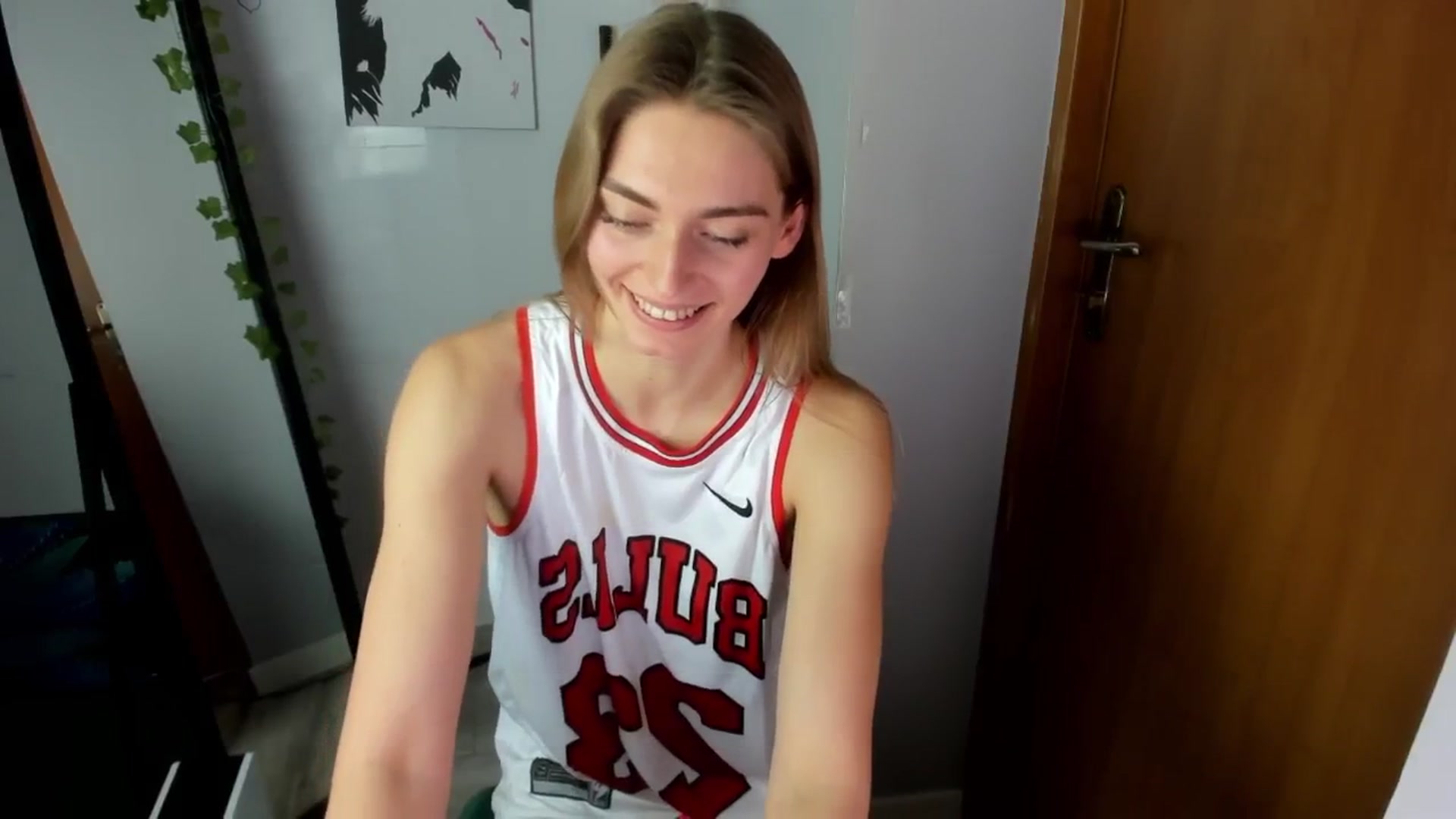Gallery image thumbnail from PersonYouNeed's myfreecams stream on, 03/29/2026, 15:50 image 8 of 20