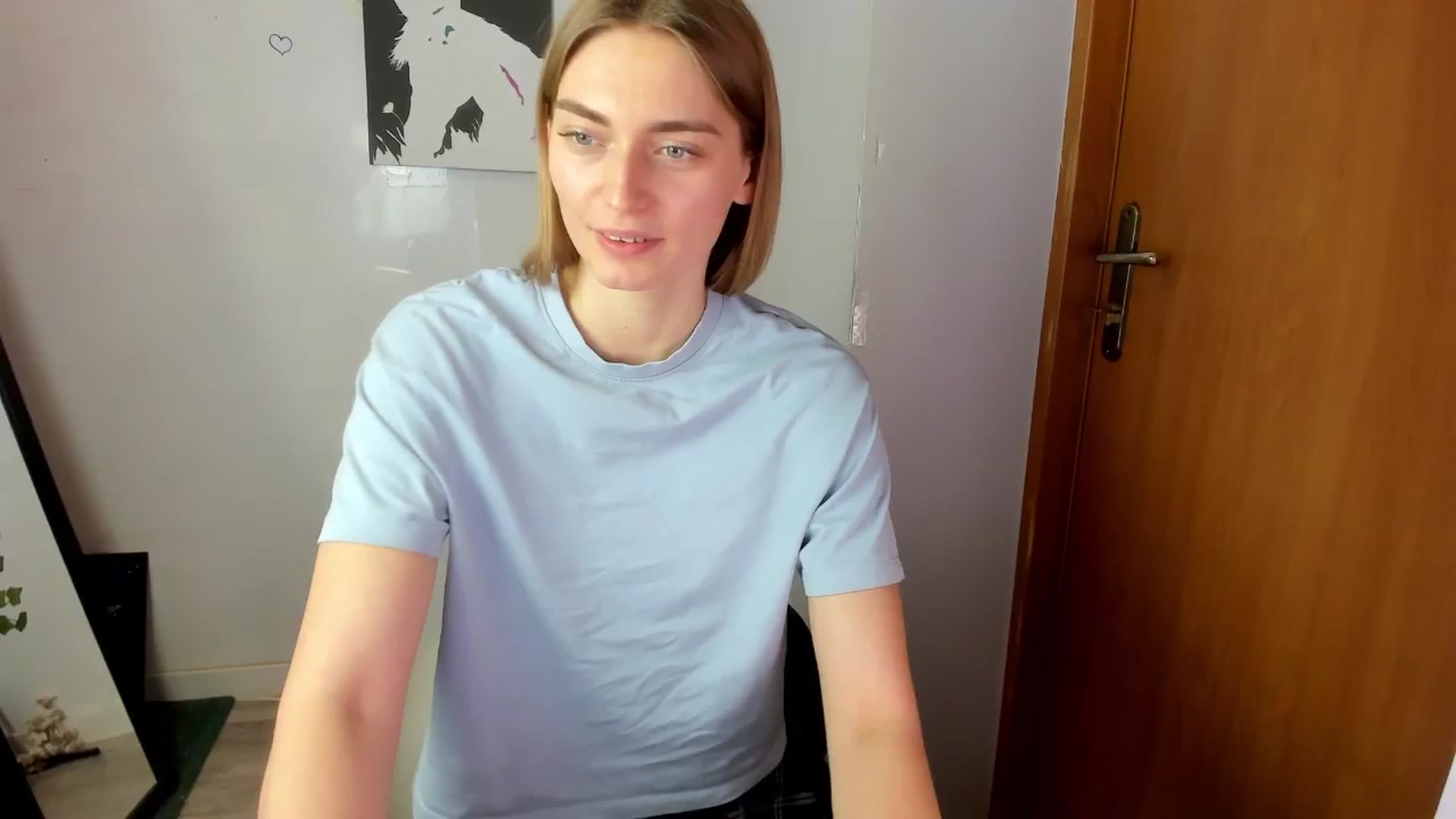 Gallery image thumbnail from PersonYouNeed's myfreecams stream on, 04/16/2026, 13:42 image 1 of 20