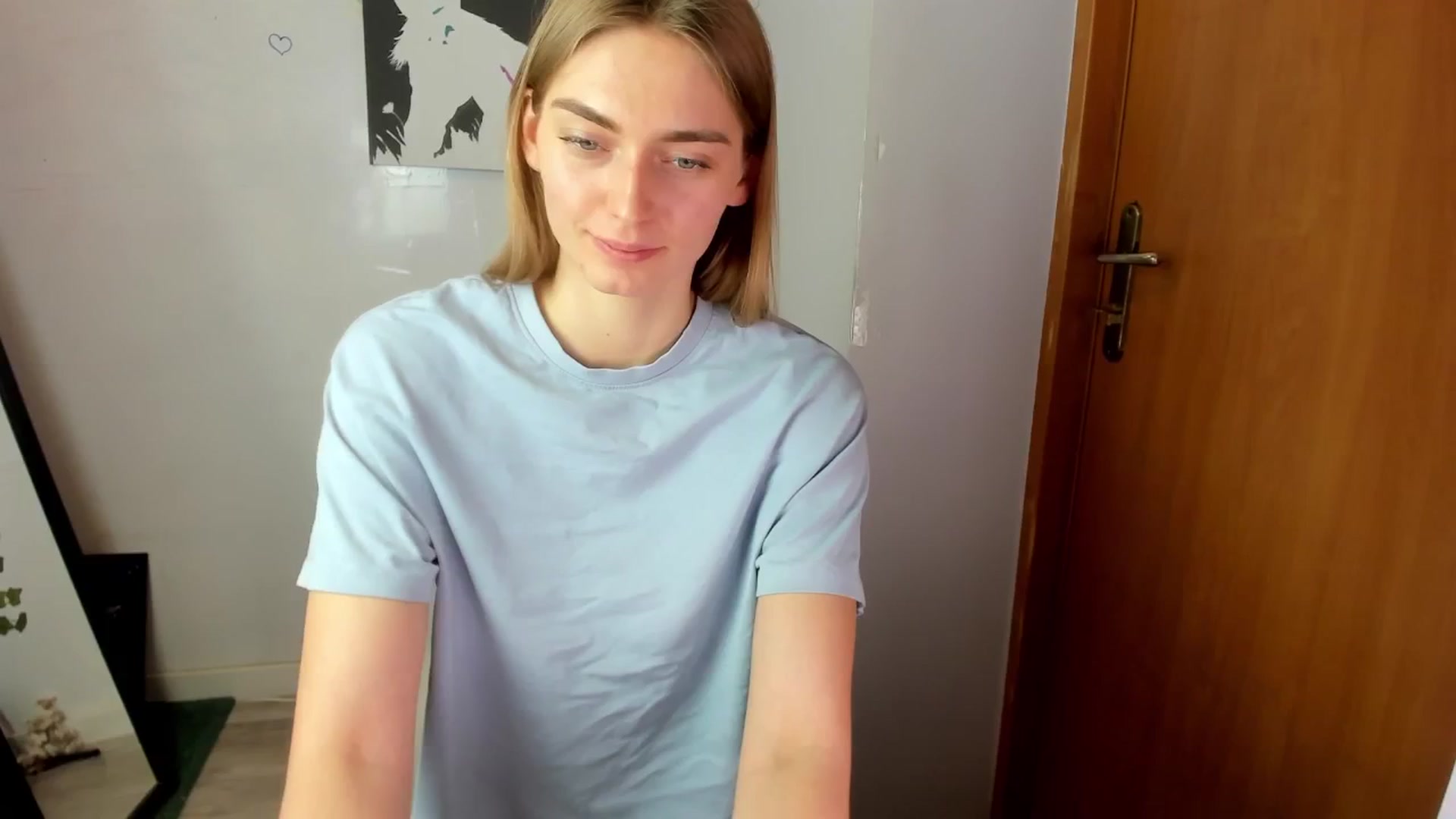 Gallery image thumbnail from PersonYouNeed's myfreecams stream on, 04/16/2026, 13:42 image 8 of 20