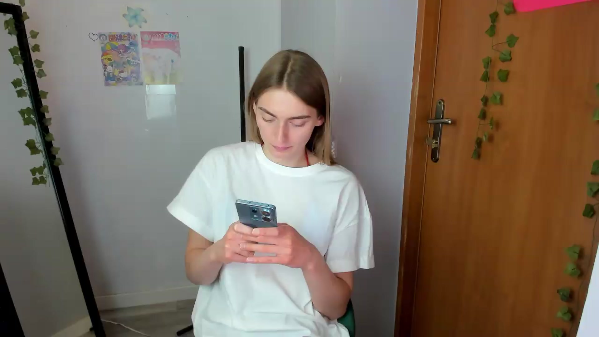 Gallery image thumbnail from PersonYouNeed's myfreecams stream on, 05/07/2026, 13:14 image 6 of 20