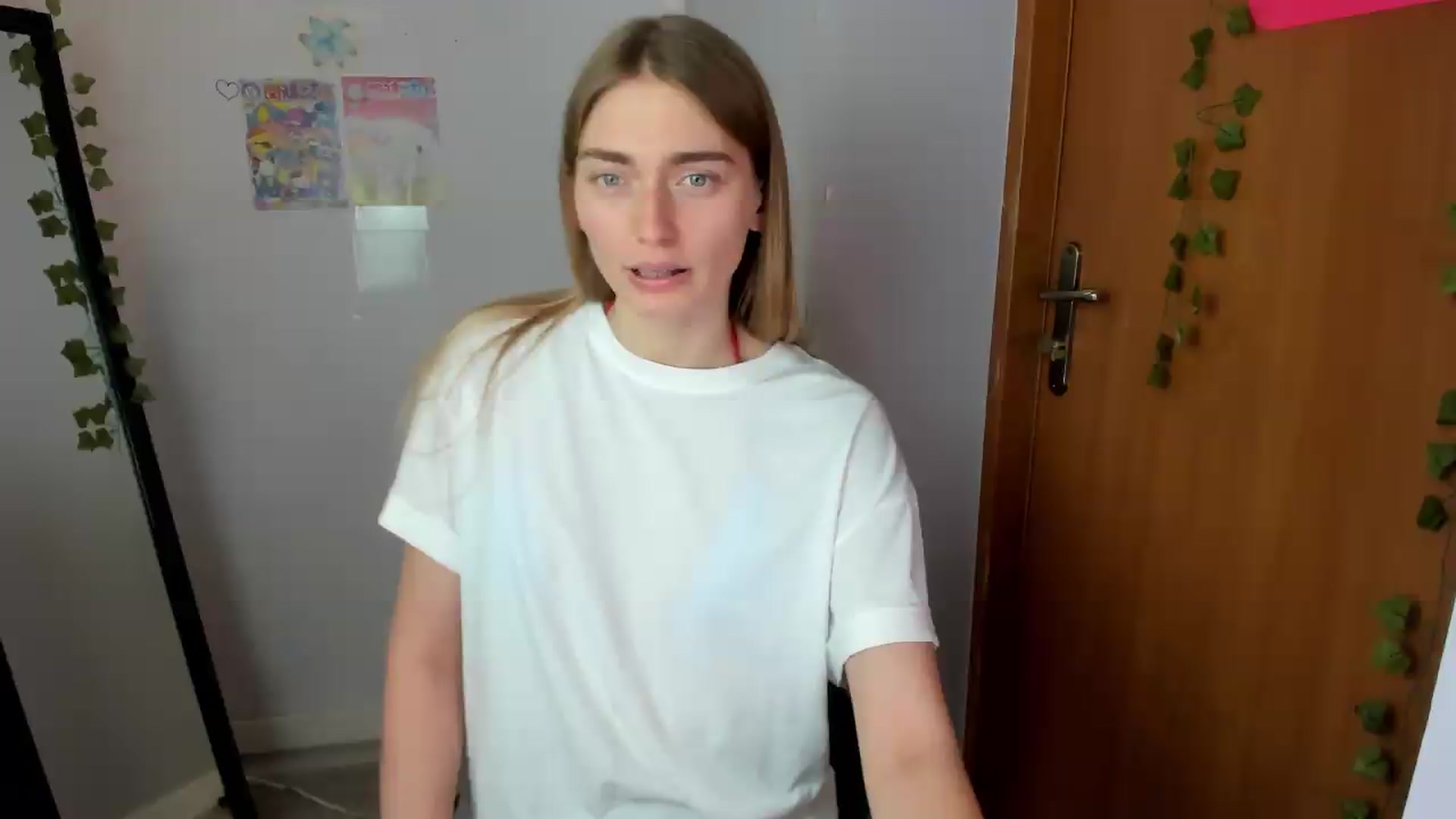 Gallery image thumbnail from PersonYouNeed's myfreecams stream on, 05/07/2026, 13:14 image 1 of 20
