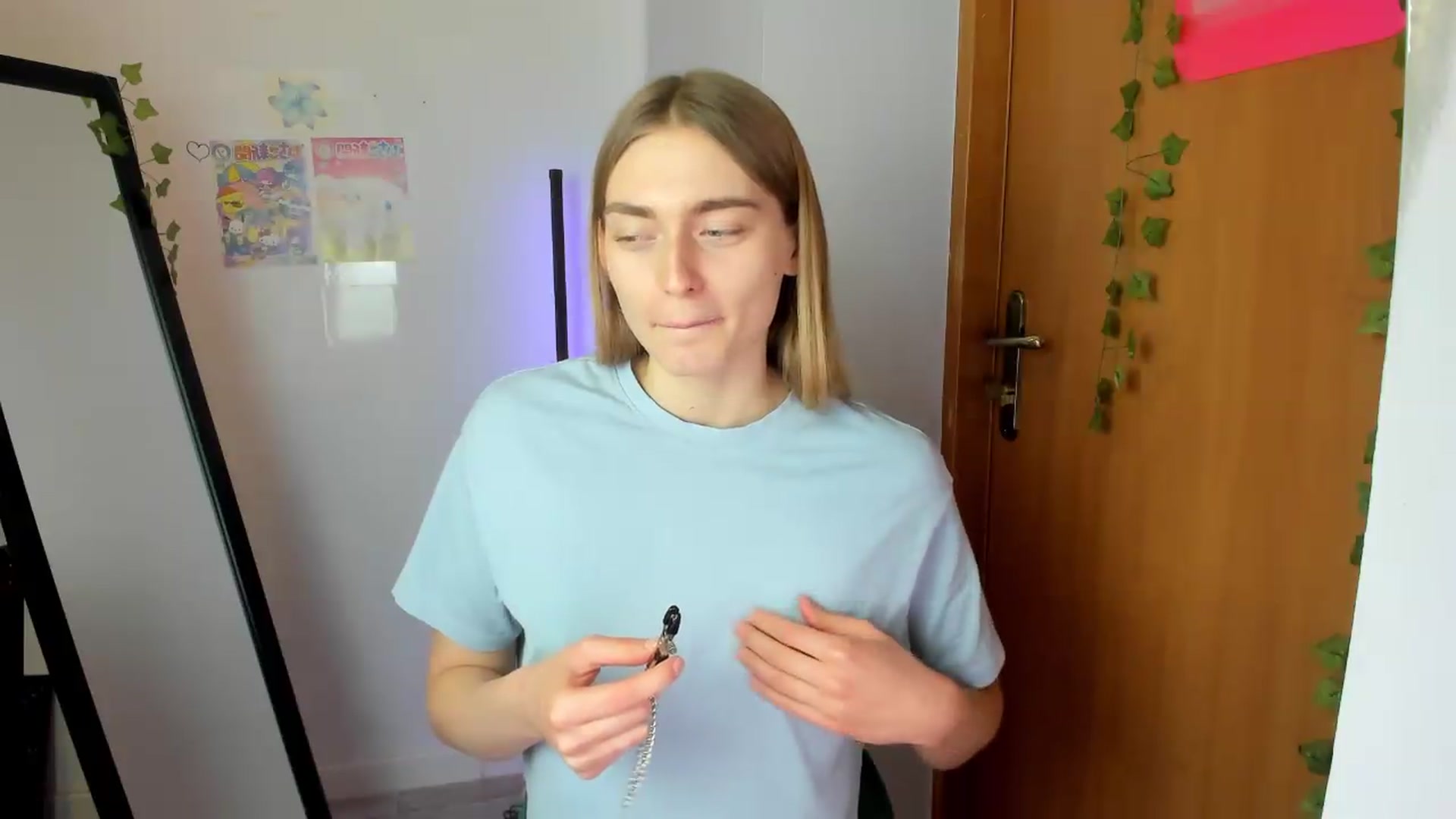 Gallery image thumbnail from PersonYouNeed's myfreecams stream on, 05/18/2026, 15:59 image 4 of 20