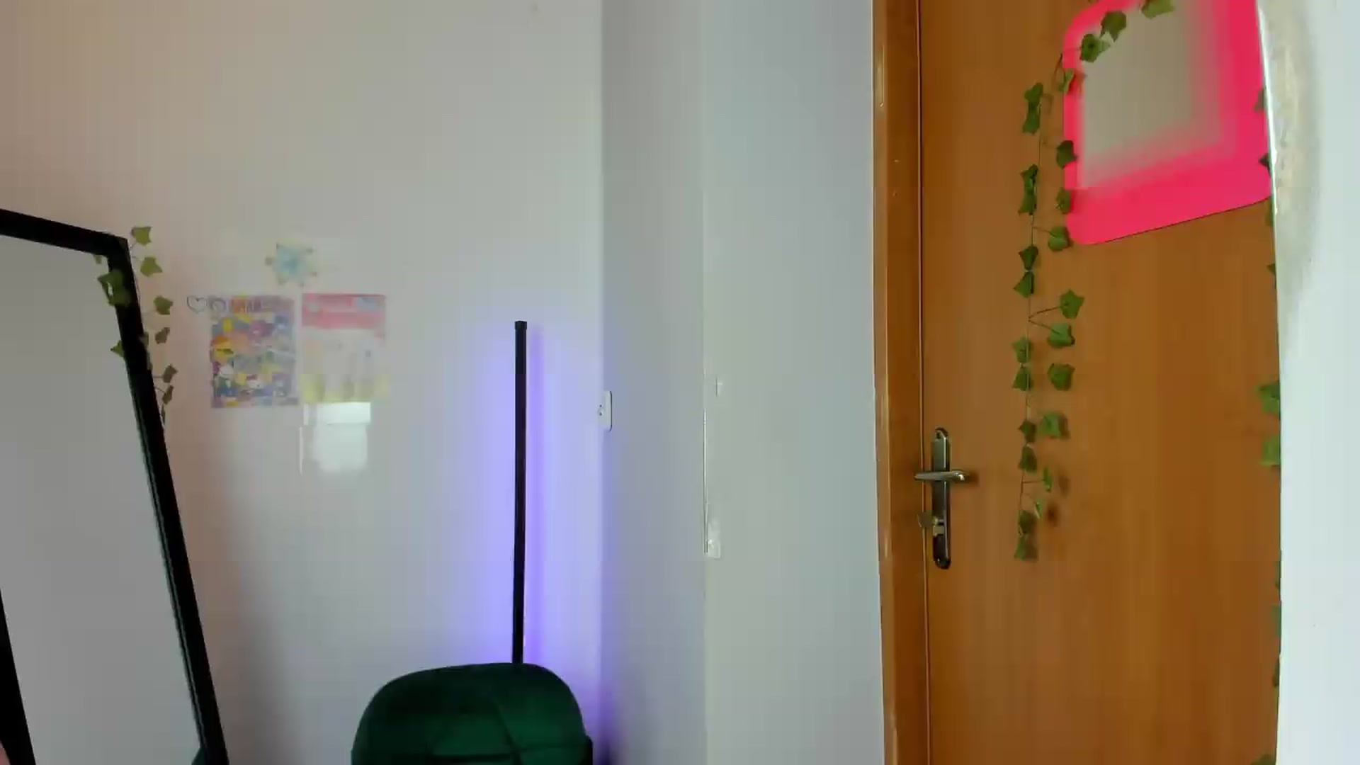 Gallery image thumbnail from PersonYouNeed's myfreecams stream on, 05/18/2026, 15:59 image 1 of 20