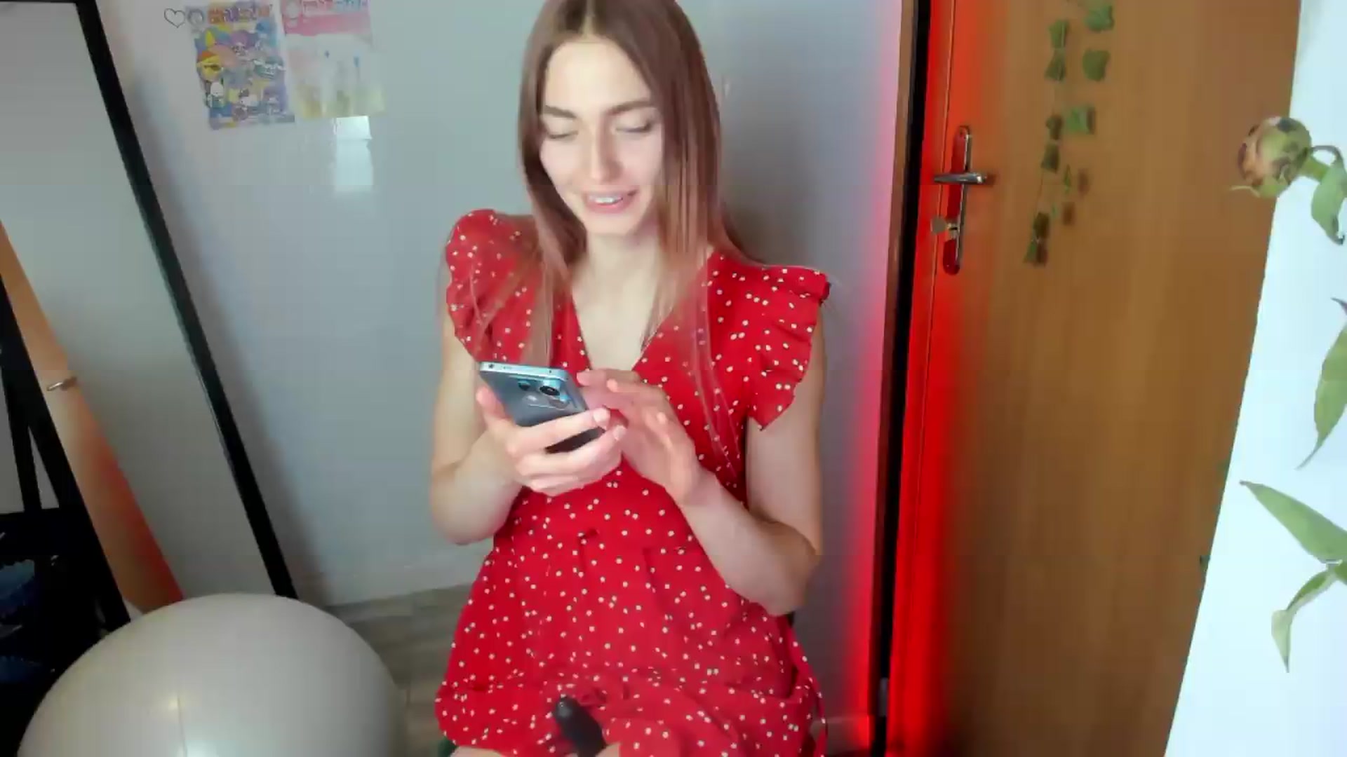 Gallery image thumbnail from PersonYouNeed's myfreecams stream on, 06/02/2026, 19:22 image 1 of 20