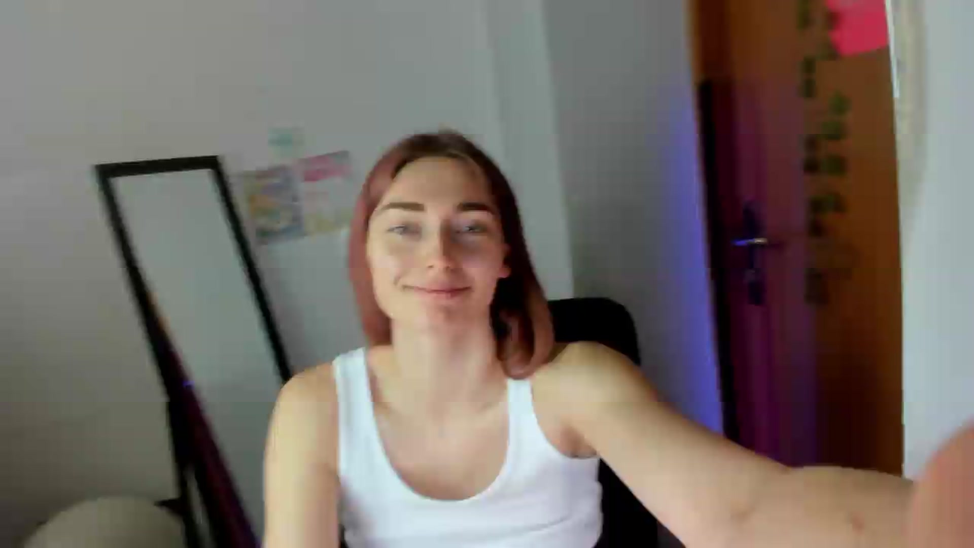 Gallery image thumbnail from PersonYouNeed's myfreecams stream on, 06/19/2026, 14:33 image 20 of 20