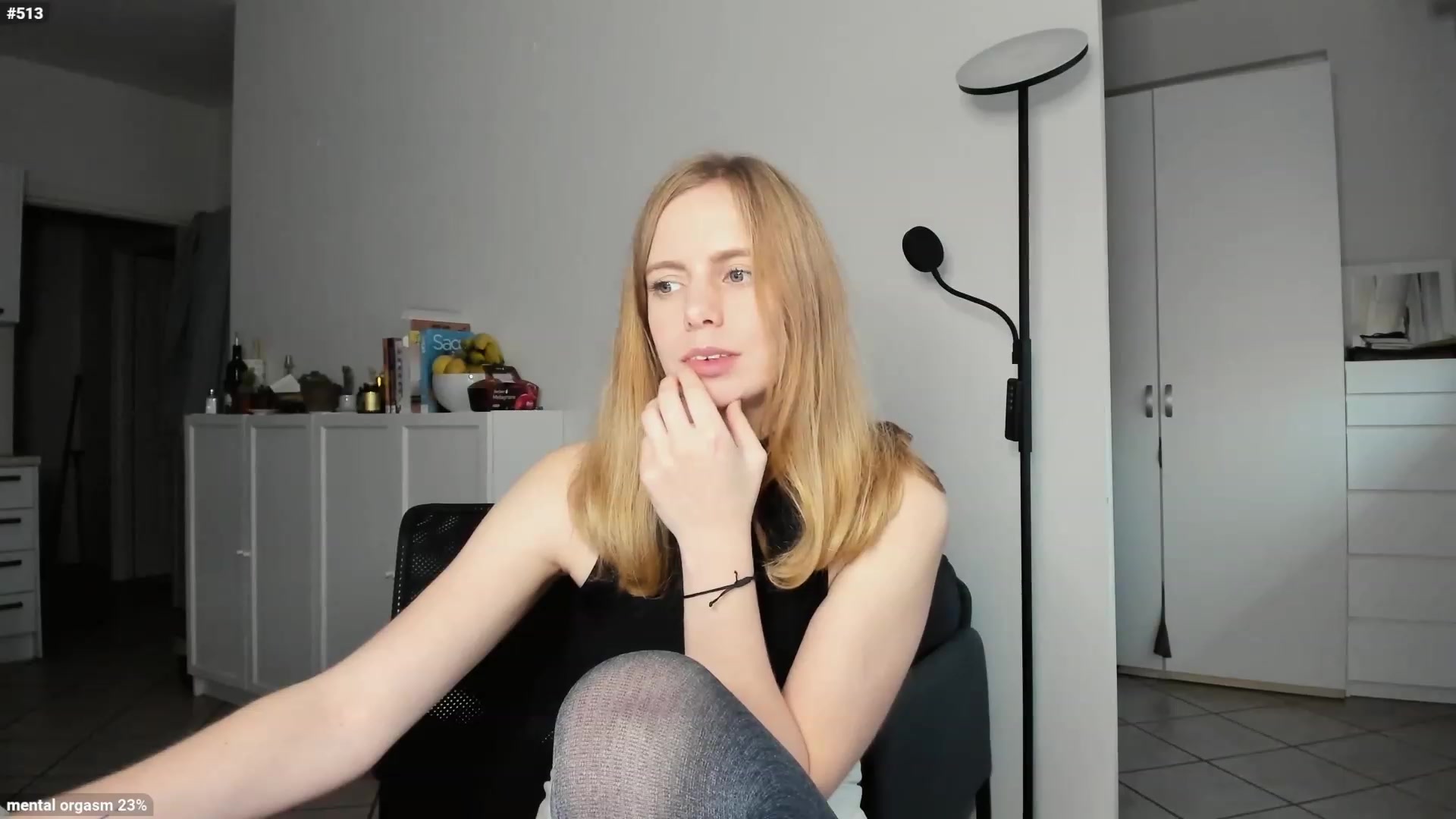 Gallery image thumbnail from Personage's myfreecams stream on, 11/15/2022, 16:07 image 6 of 20