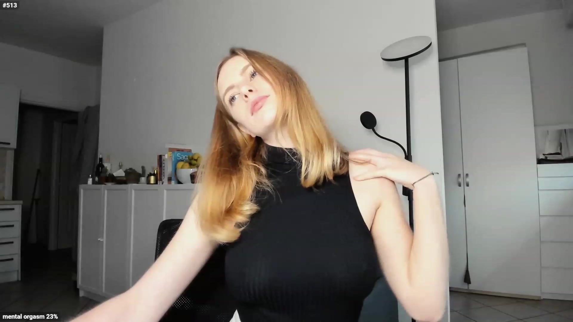 Gallery image thumbnail from Personage's myfreecams stream on, 11/15/2022, 16:07 image 5 of 20