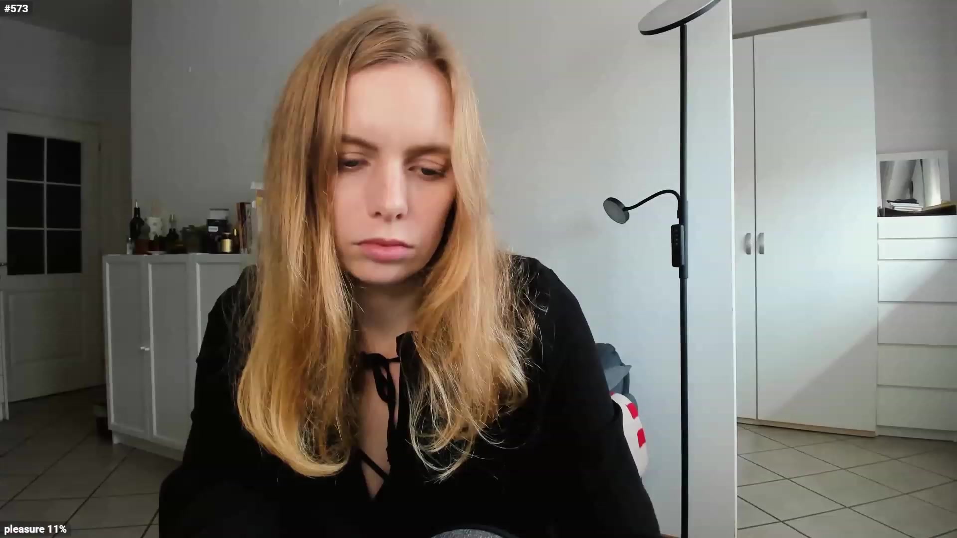 Gallery image thumbnail from Personage's myfreecams stream on, 11/17/2022, 14:27 image 7 of 20