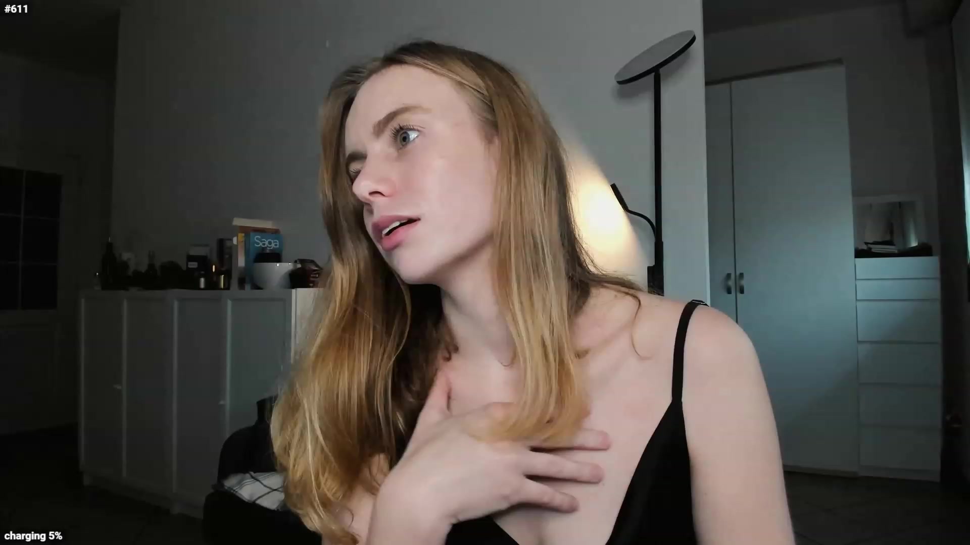 Gallery image thumbnail from Personage's myfreecams stream on, 11/19/2022, 15:13 image 13 of 20