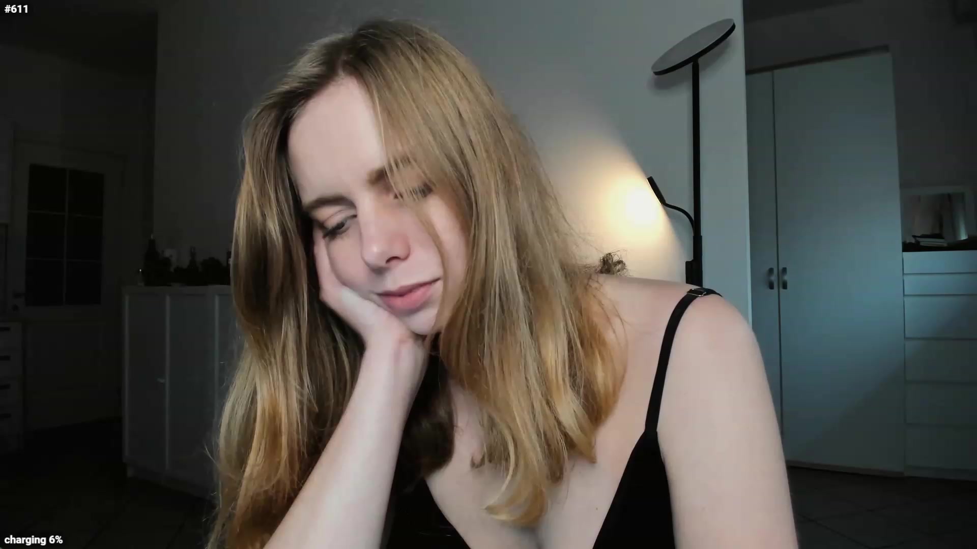 Gallery image thumbnail from Personage's myfreecams stream on, 11/19/2022, 15:13 image 16 of 20