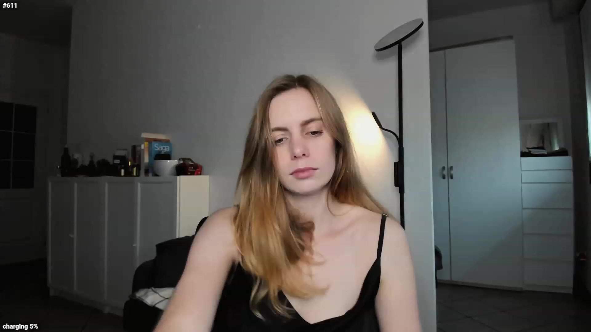 Gallery image thumbnail from Personage's myfreecams stream on, 11/19/2022, 15:13 image 14 of 20