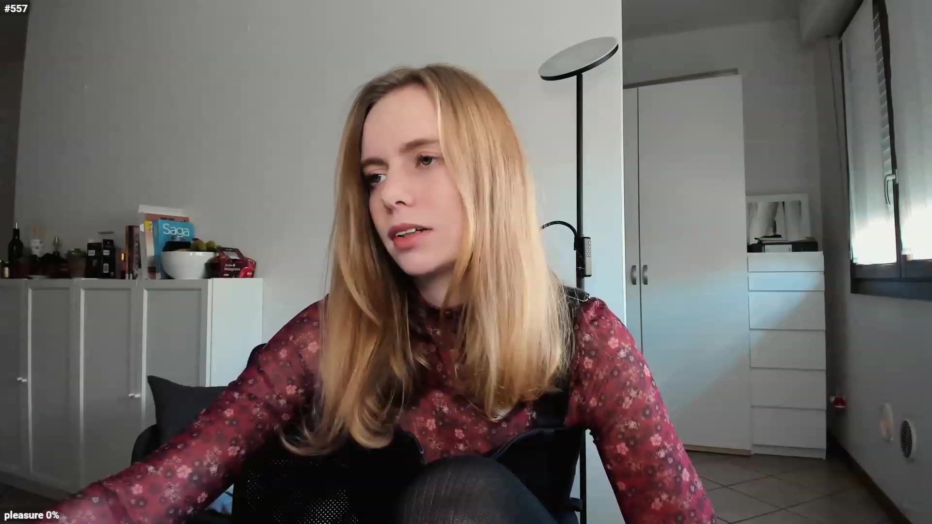Gallery image thumbnail from Personage's myfreecams stream on, 11/20/2022, 15:15 image 3 of 20