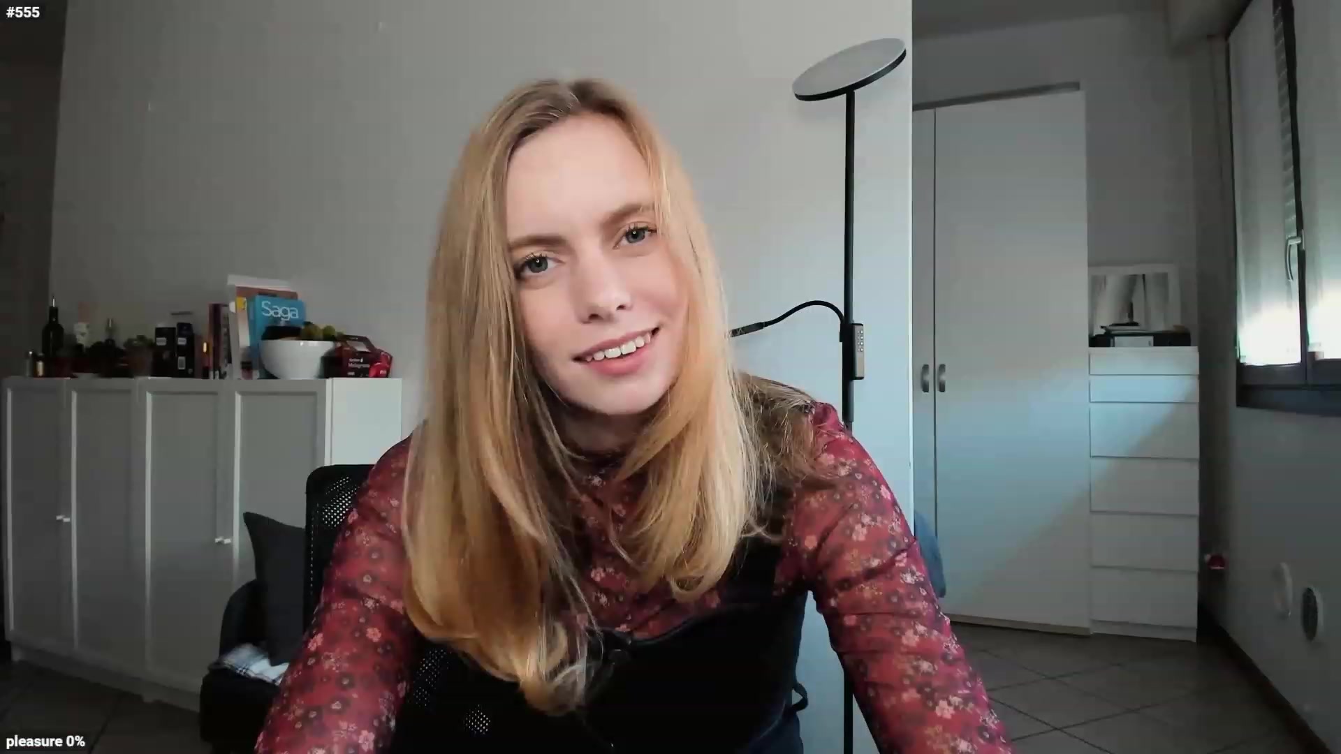 Gallery image thumbnail from Personage's myfreecams stream on, 11/20/2022, 15:15 image 8 of 20