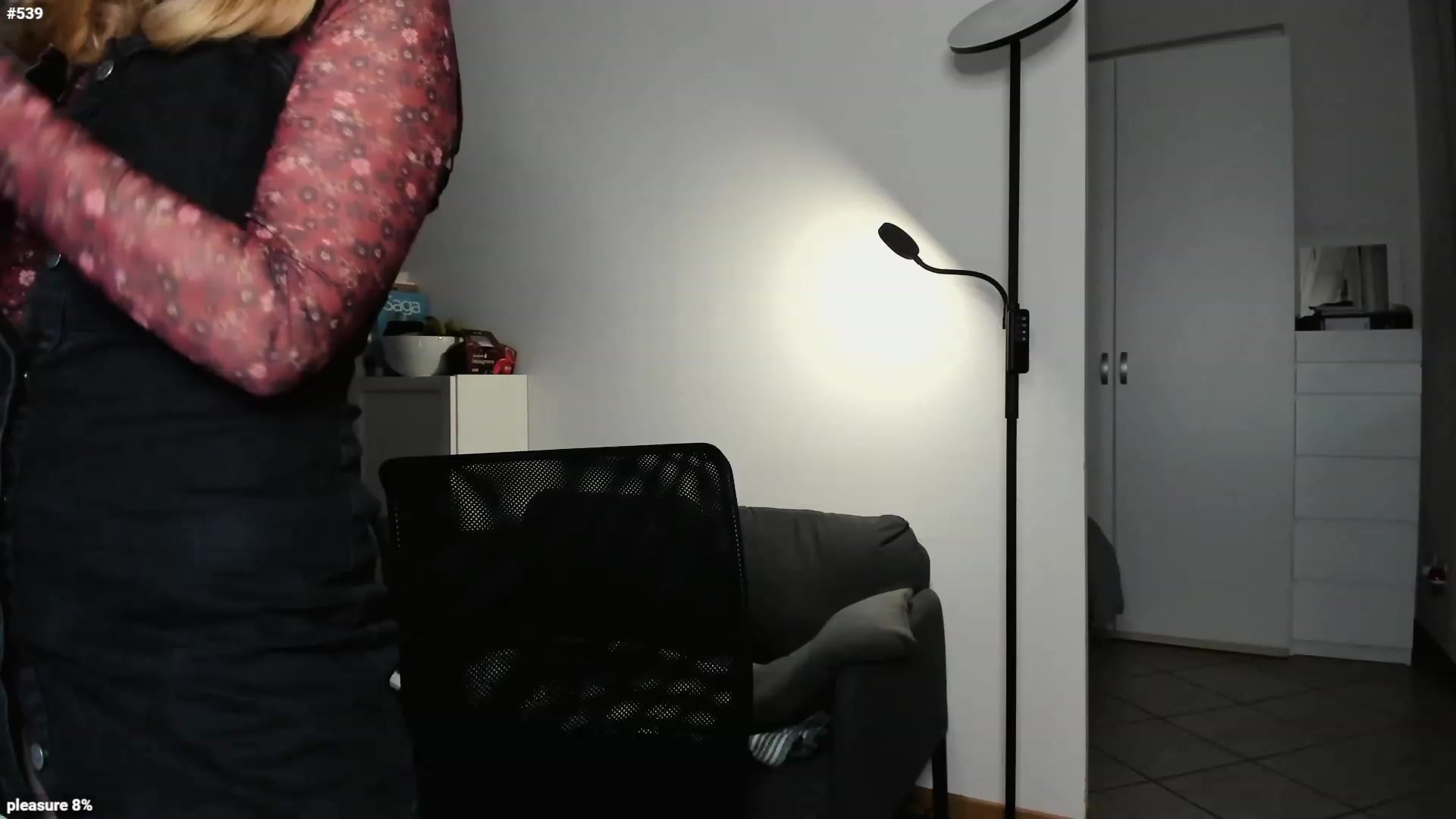 Gallery image thumbnail from Personage's myfreecams stream on, 11/20/2022, 16:35 image 12 of 20
