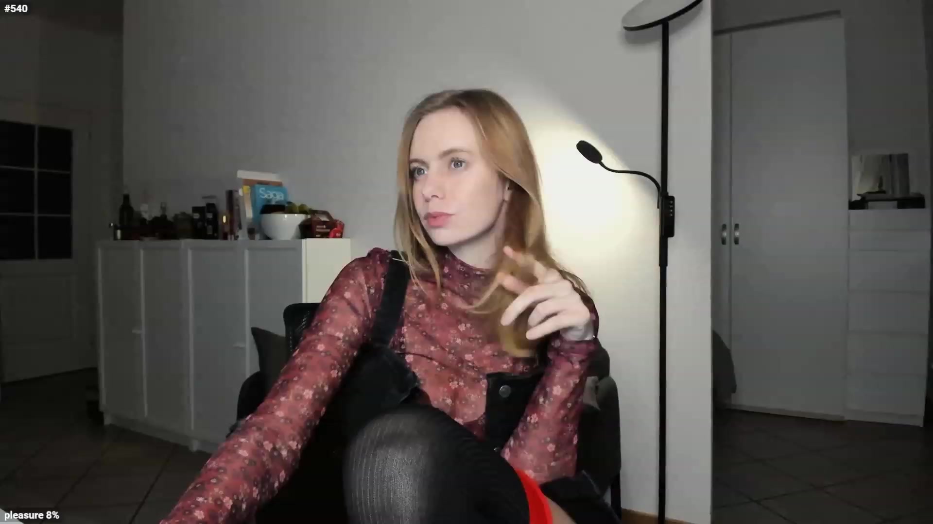 Gallery image thumbnail from Personage's myfreecams stream on, 11/20/2022, 16:35 image 17 of 20