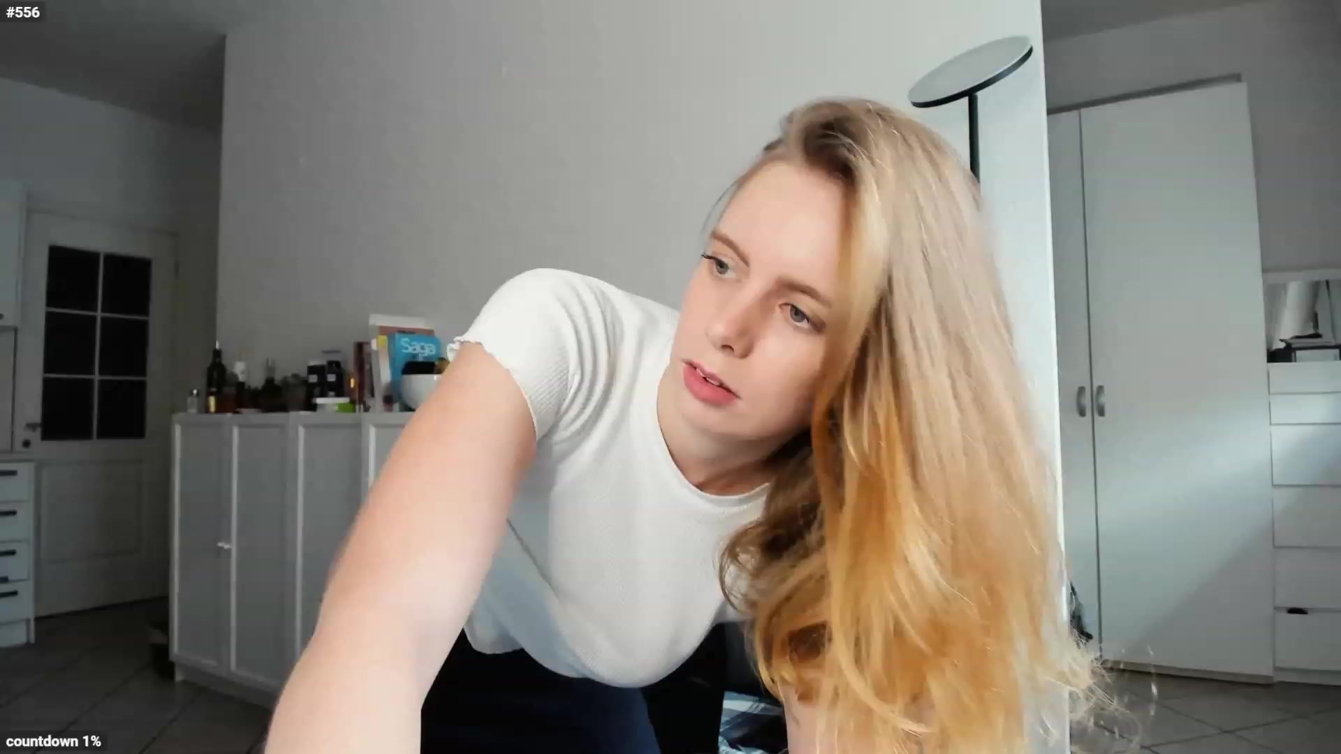 Gallery image thumbnail from Personage's myfreecams stream on, 11/21/2022, 13:30 image 17 of 20