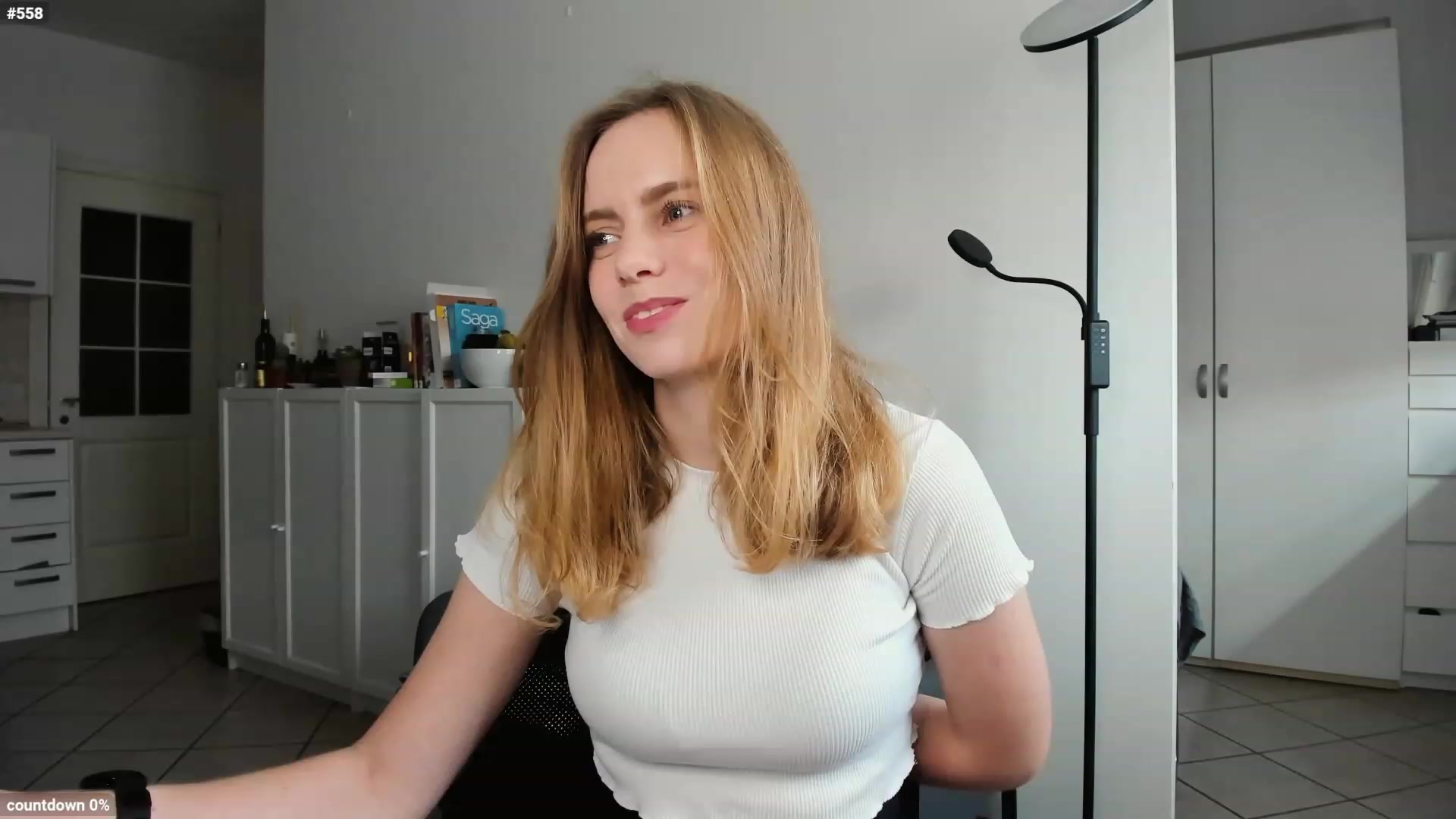 Gallery image thumbnail from Personage's myfreecams stream on, 11/21/2022, 13:30 image 2 of 20